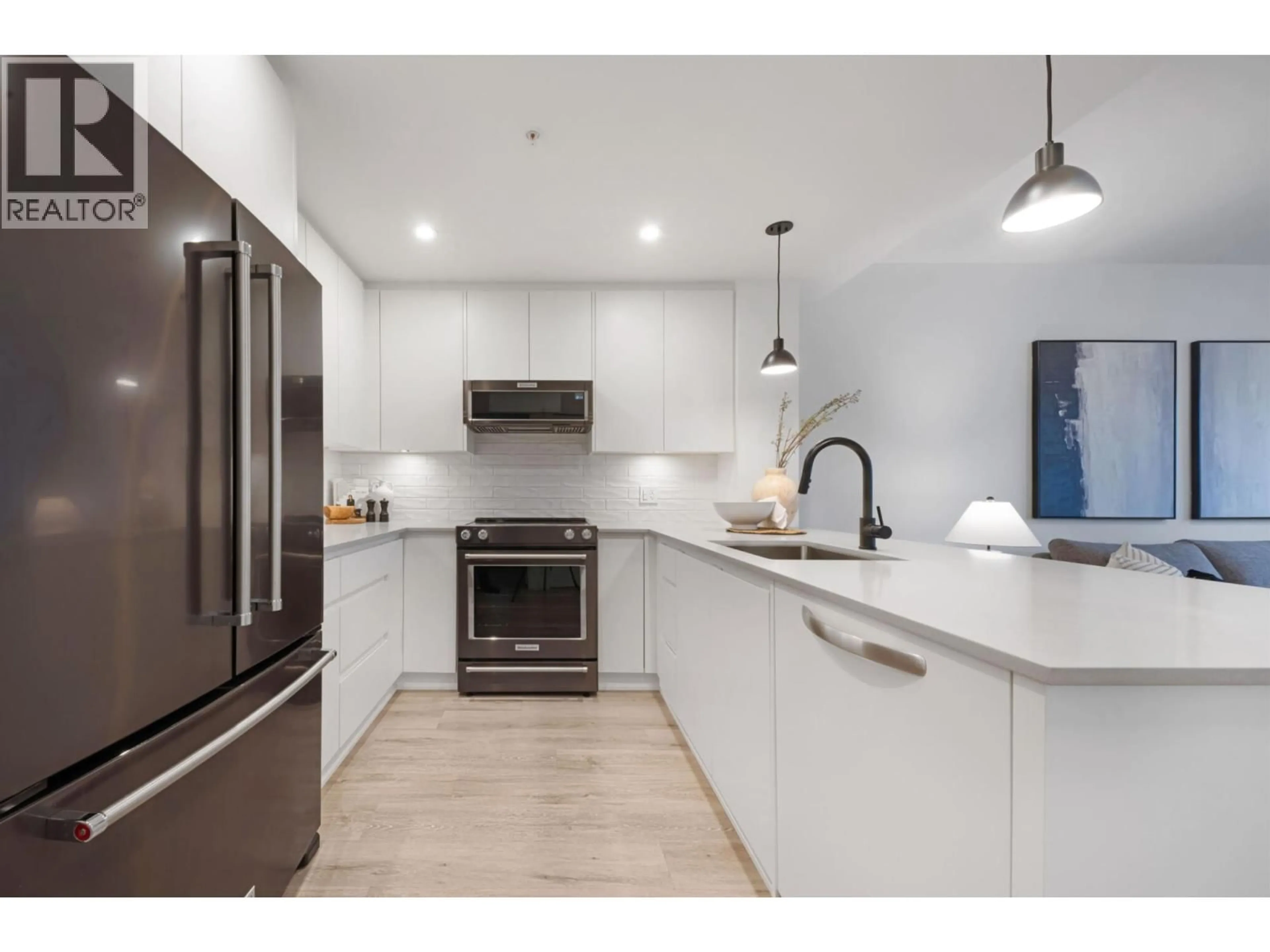 Open concept kitchen, unknown for 1213 - 2180 KELLY AVENUE, Port Coquitlam British Columbia V3C0S6