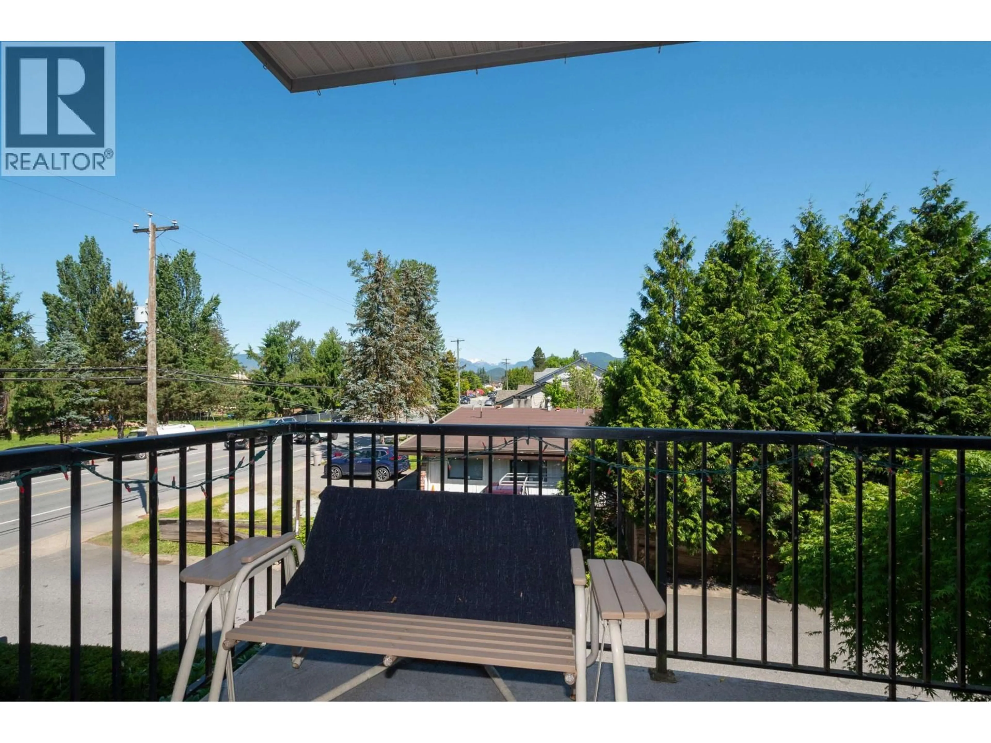 Patio, water/lake/river/ocean view for 202 - 12090 227 STREET, Maple Ridge British Columbia V2X6J5