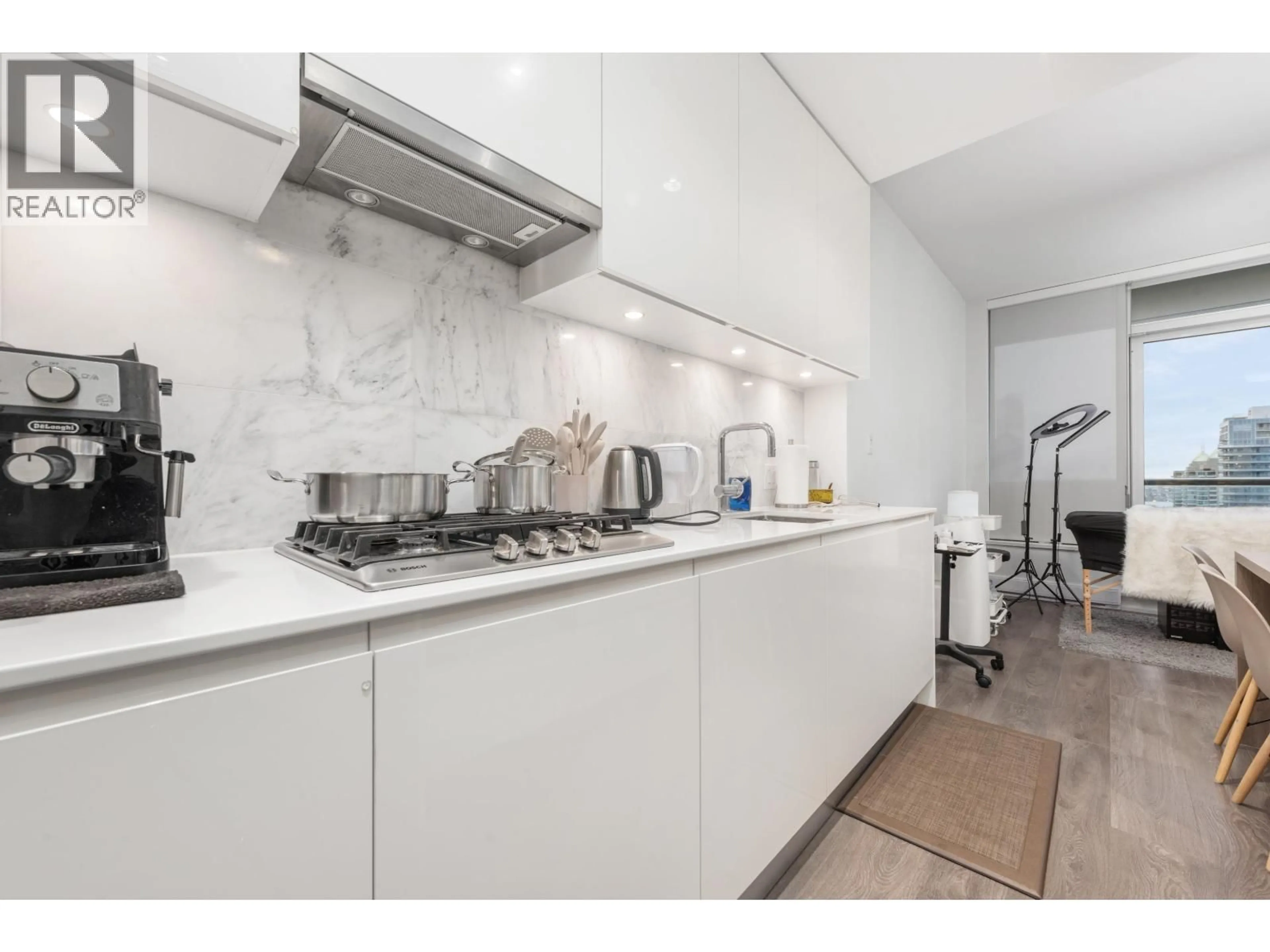 Standard kitchen, unknown for 1907 - 1955 ALPHA WAY, Burnaby British Columbia V5C0K6