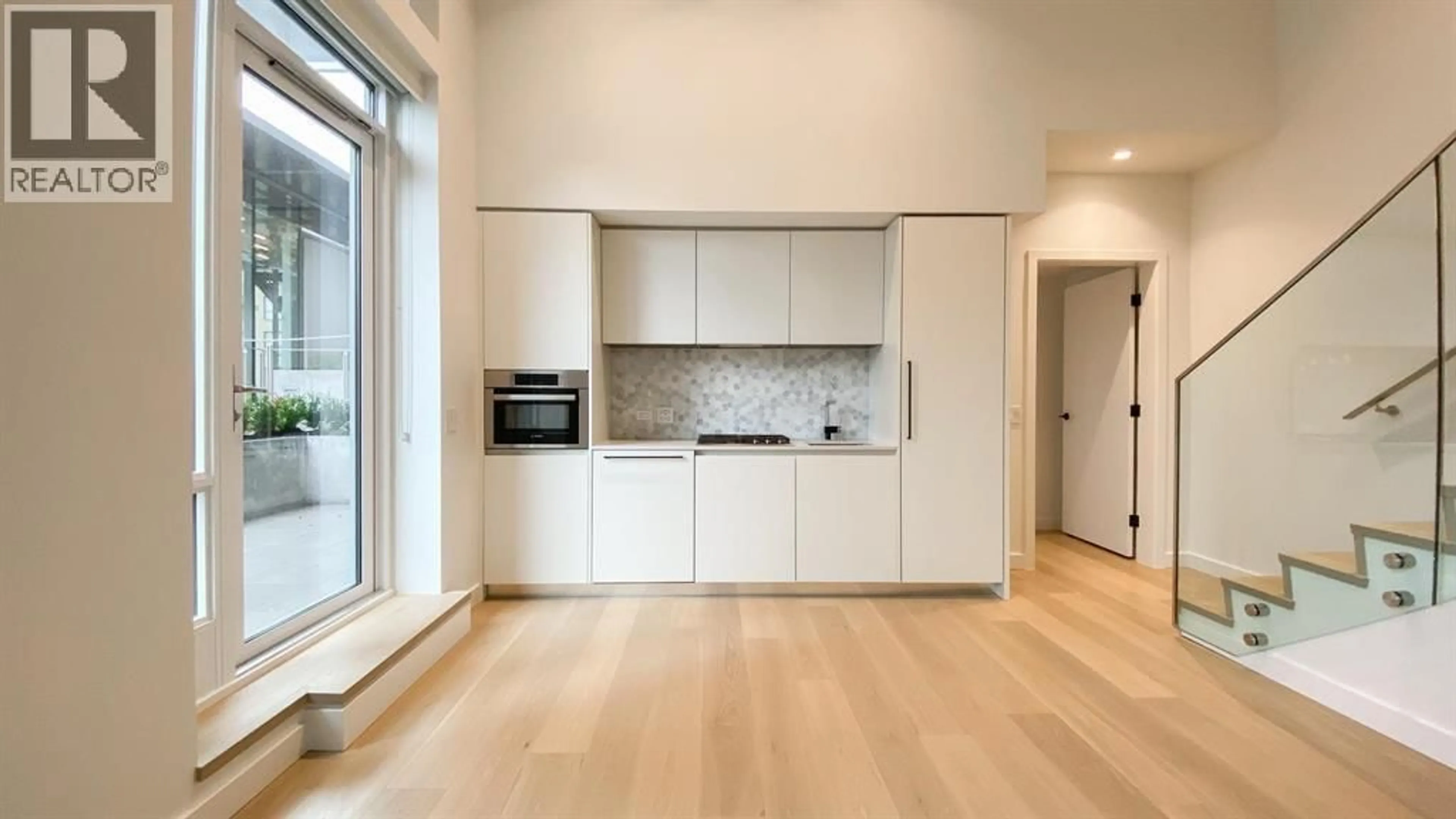 Open concept kitchen, unknown for 506 - 1365 DAVIE STREET, Vancouver British Columbia V6E1N5