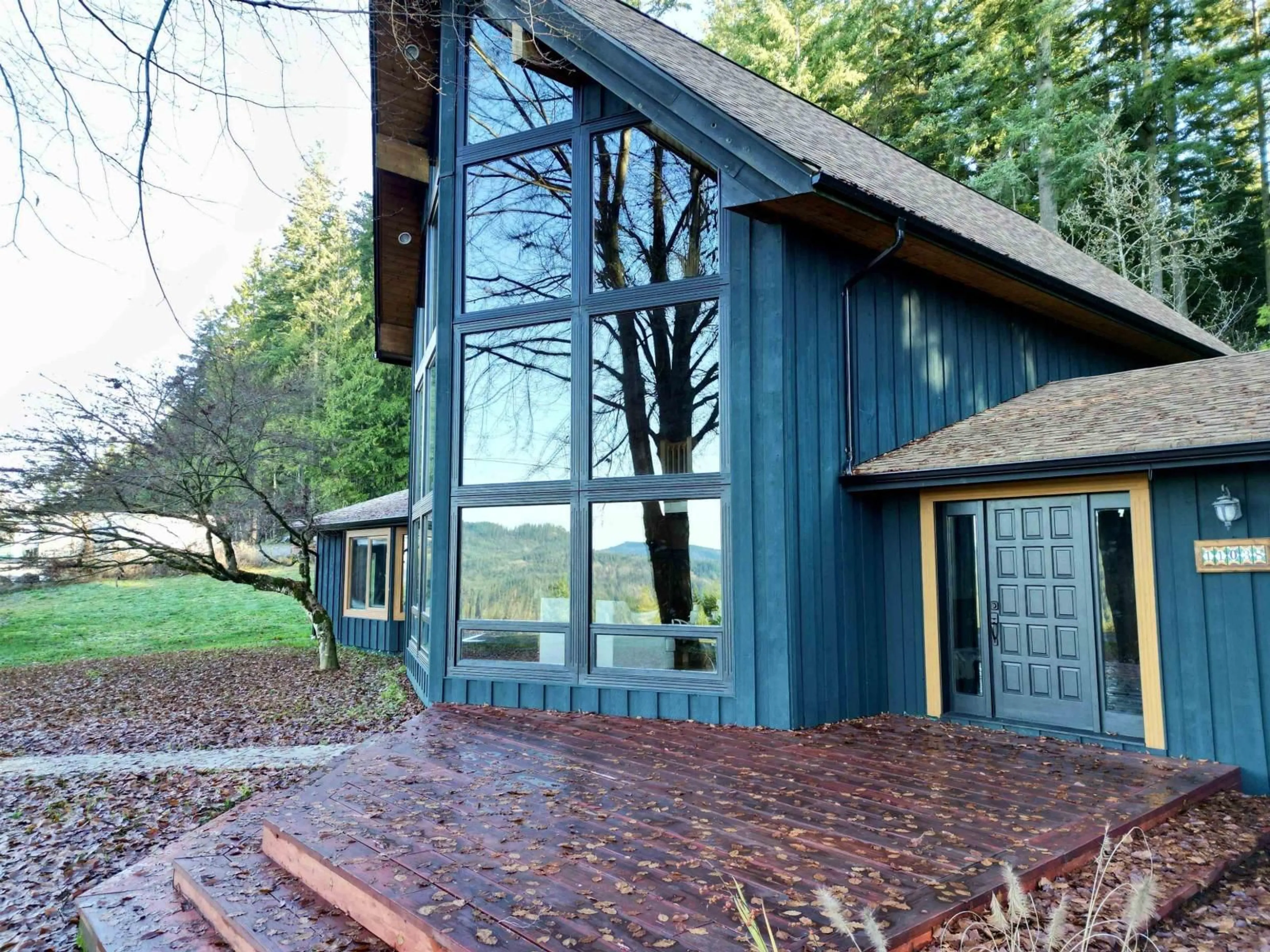 Home with vinyl exterior material, forest/trees view for 11038 GREENWOOD DRIVE, Mission British Columbia V4S1A9