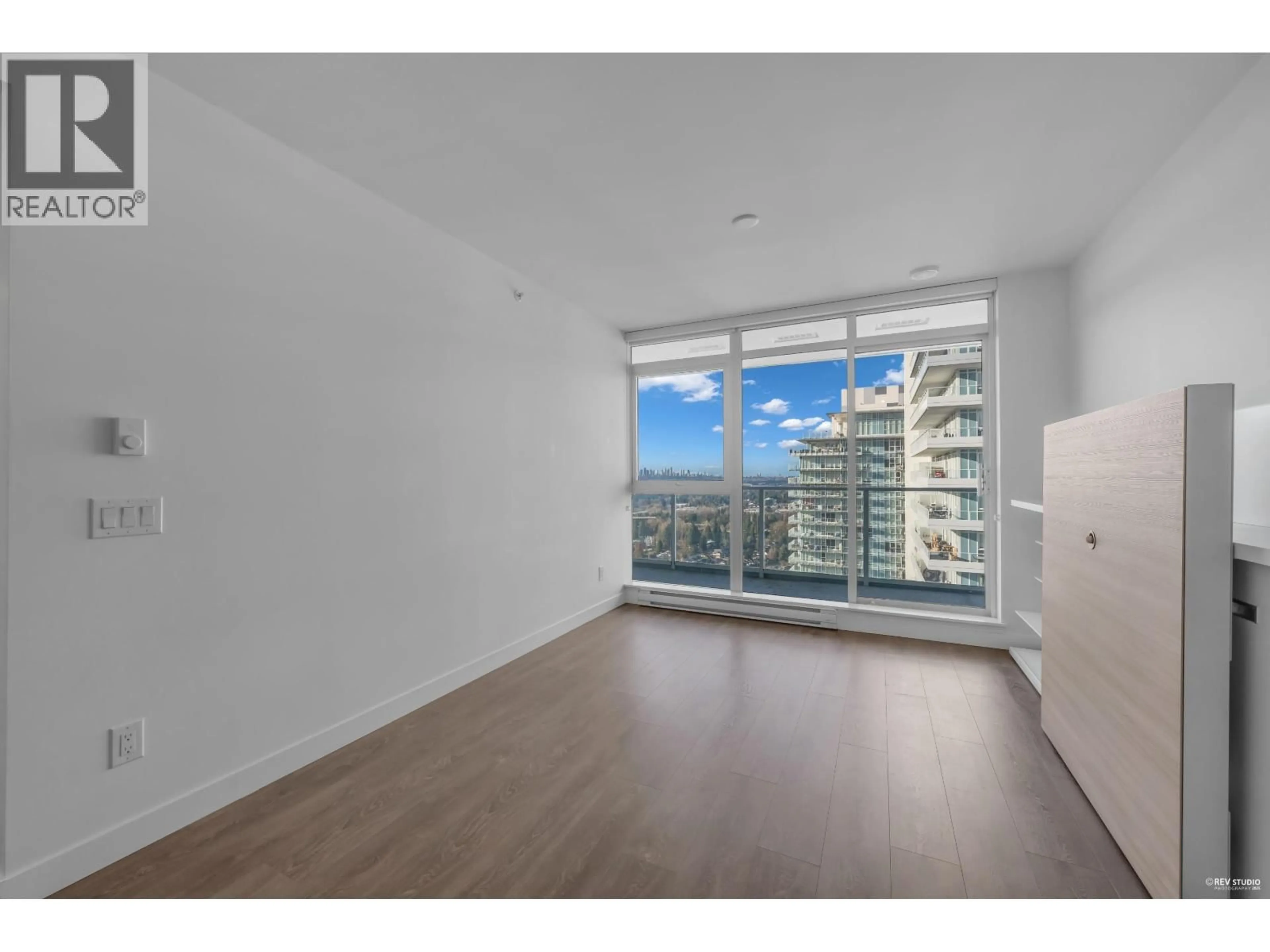 A pic of a room for 2403 - 525 FOSTER AVENUE, Coquitlam British Columbia V3J2L5