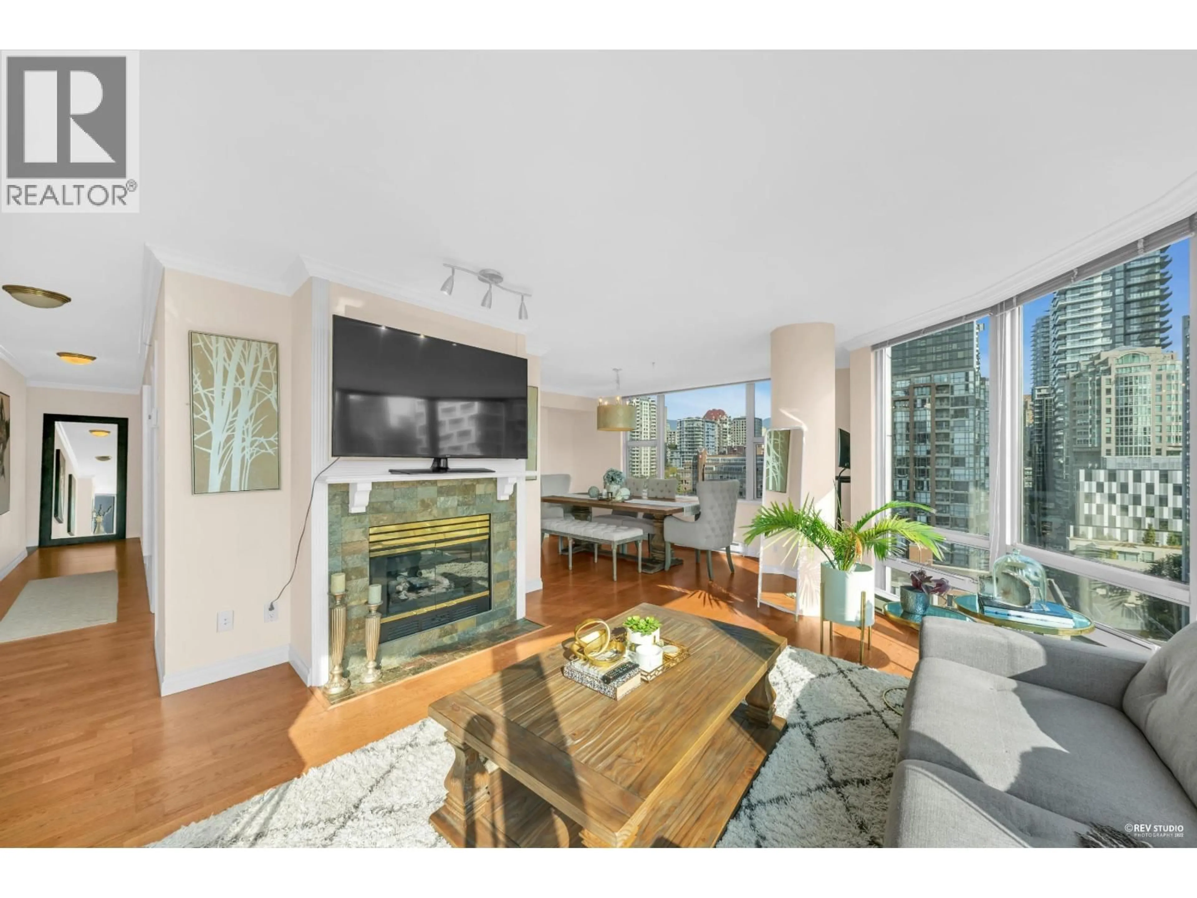 Living room with furniture, wood/laminate floor for 1708 - 1500 HORNBY STREET, Vancouver British Columbia V6Z2R1