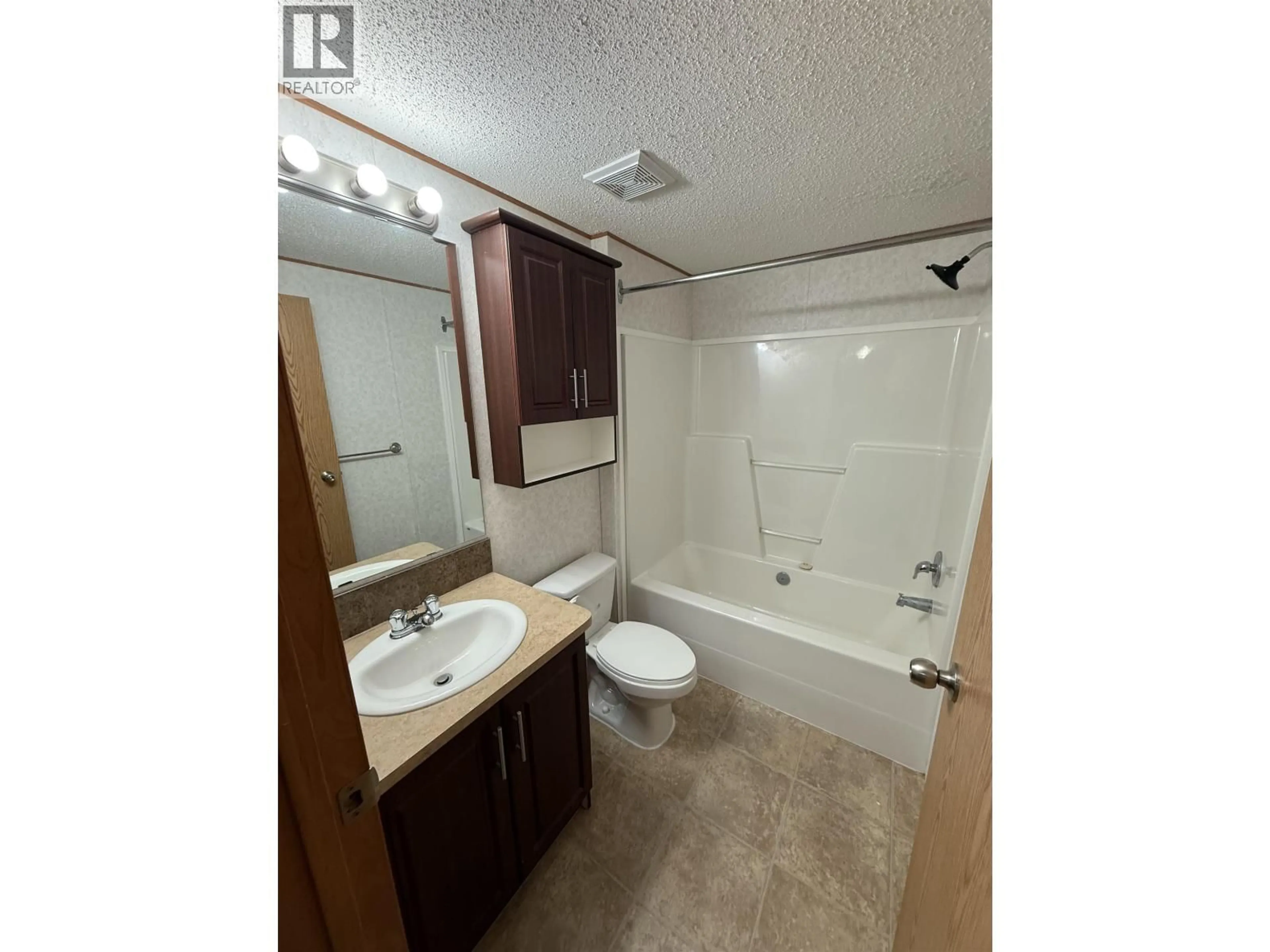 Standard bathroom, unknown for 8106 85A AVENUE, Fort St. John British Columbia V1J0G9
