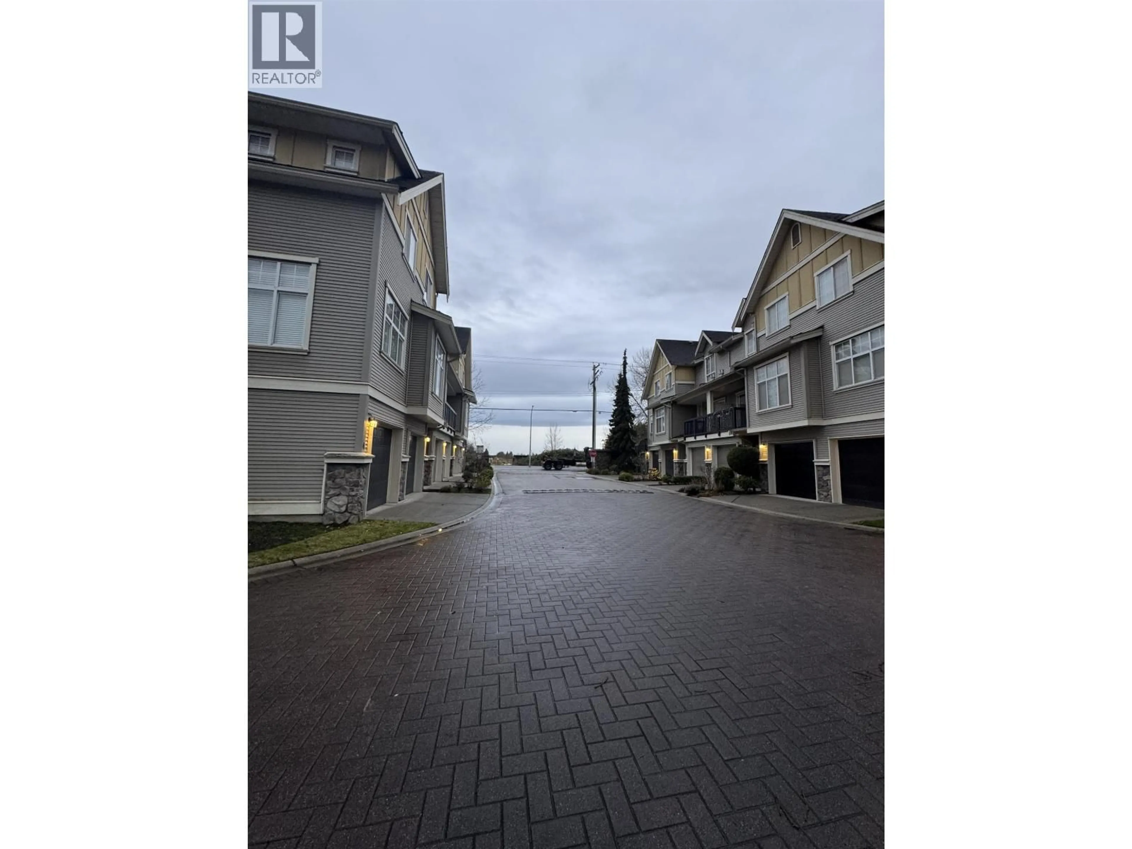 A pic from outside/outdoor area/front of a property/back of a property/a pic from drone, street for 15 - 7171 STEVESTON HIGHWAY, Richmond British Columbia V7A5K4