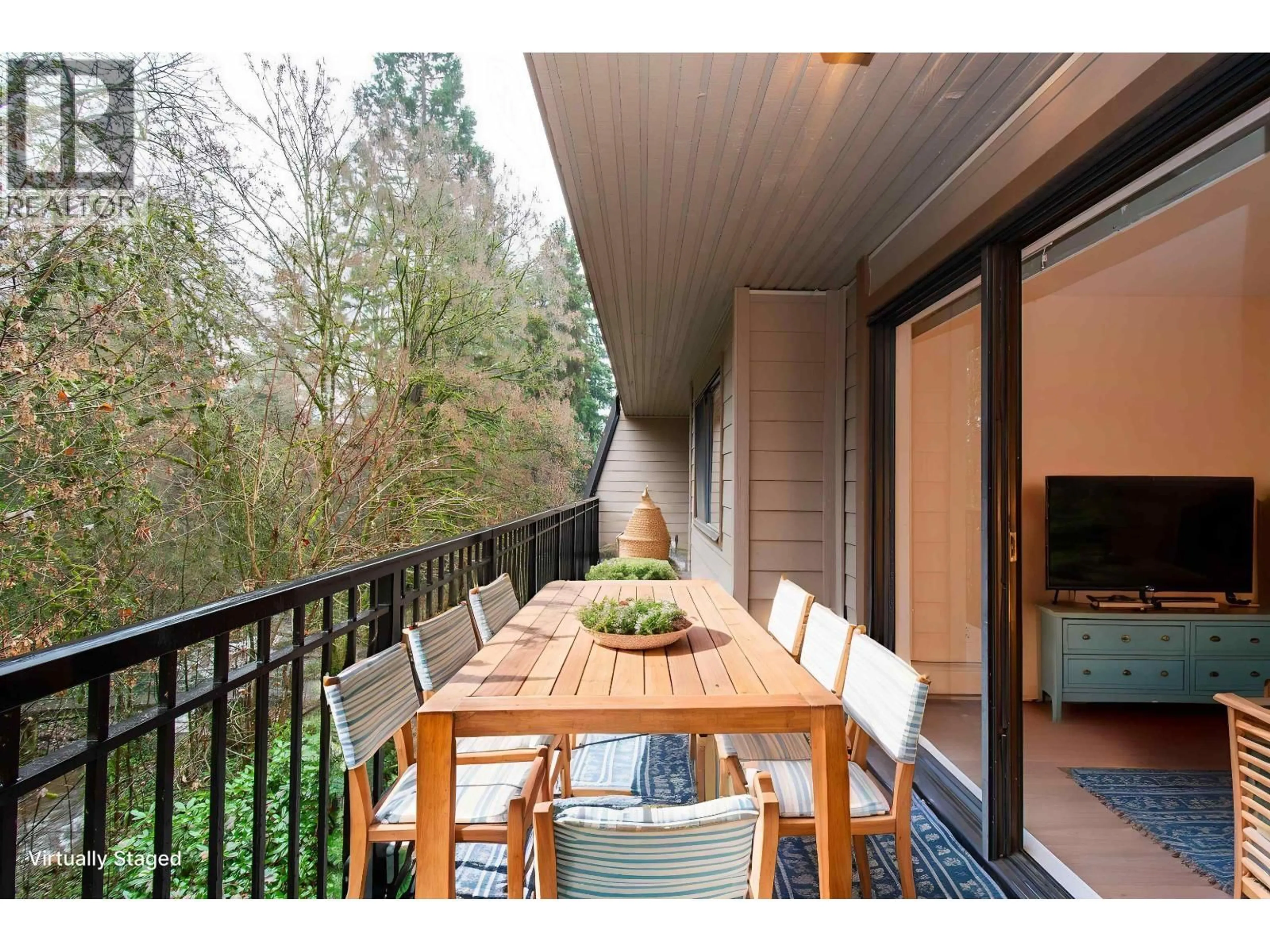 Patio, unknown for 307 - 1385 DRAYCOTT ROAD, North Vancouver British Columbia V7J3K9