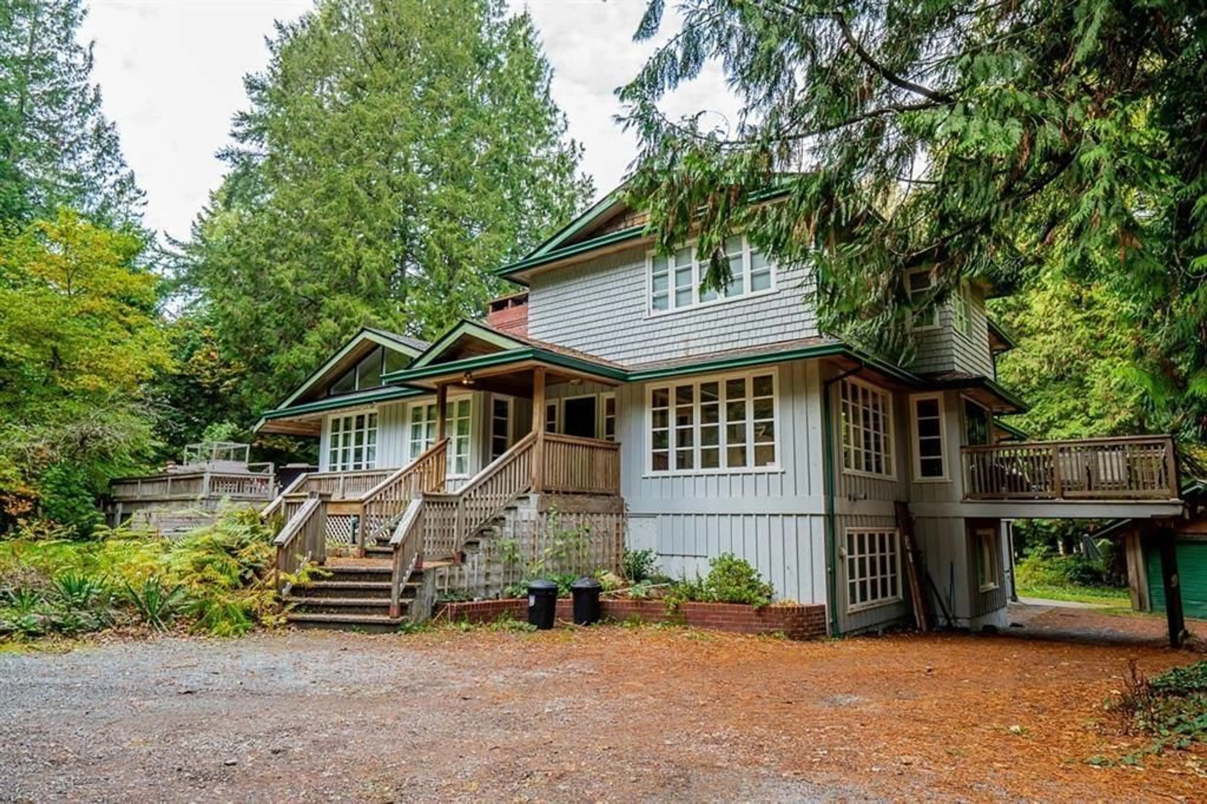 Home with vinyl exterior material, street for 13127 28 AVENUE, Surrey British Columbia V4P1K1