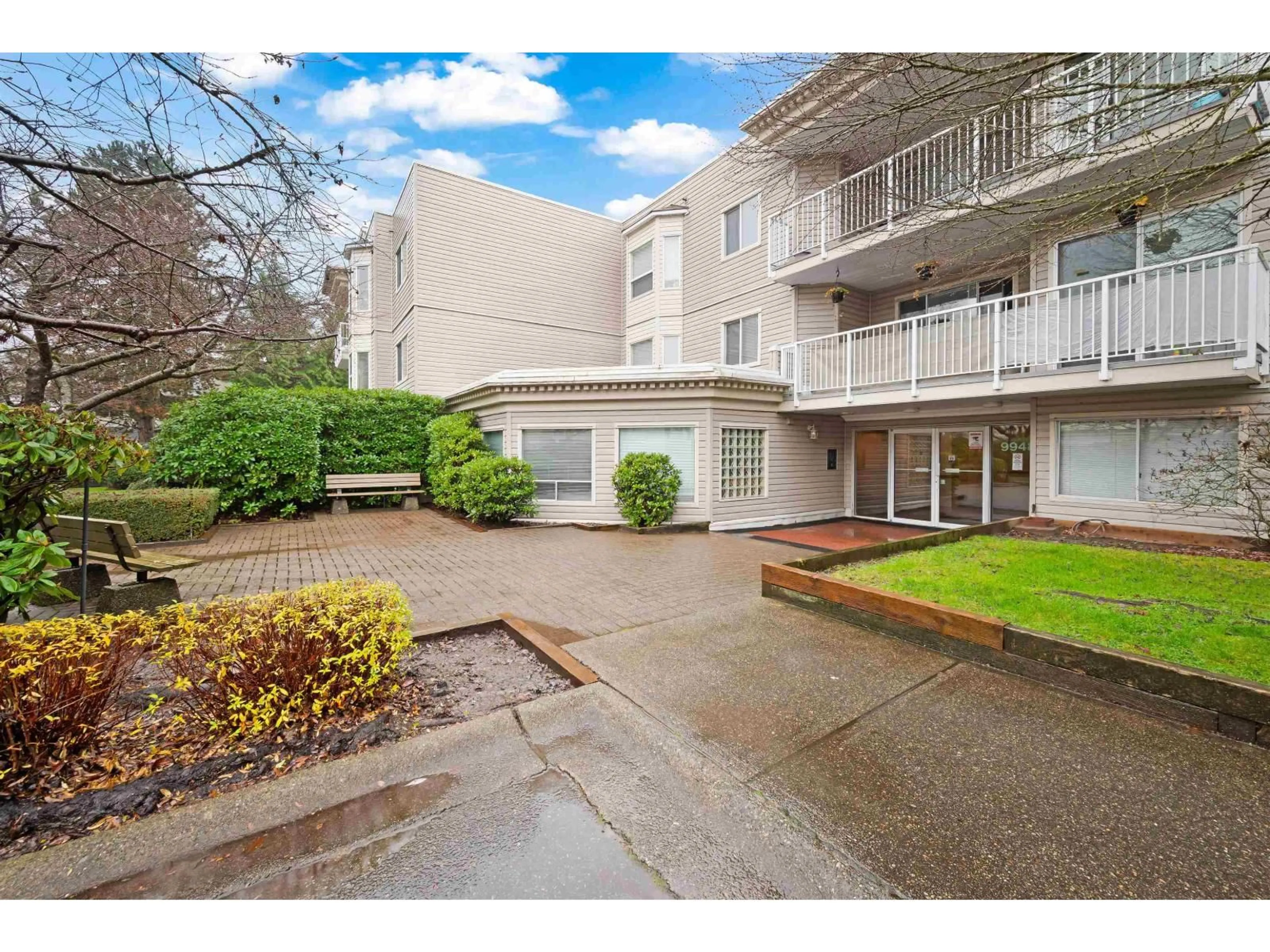 Unknown for 103 - 9948 151 STREET, Surrey British Columbia V3R0V6