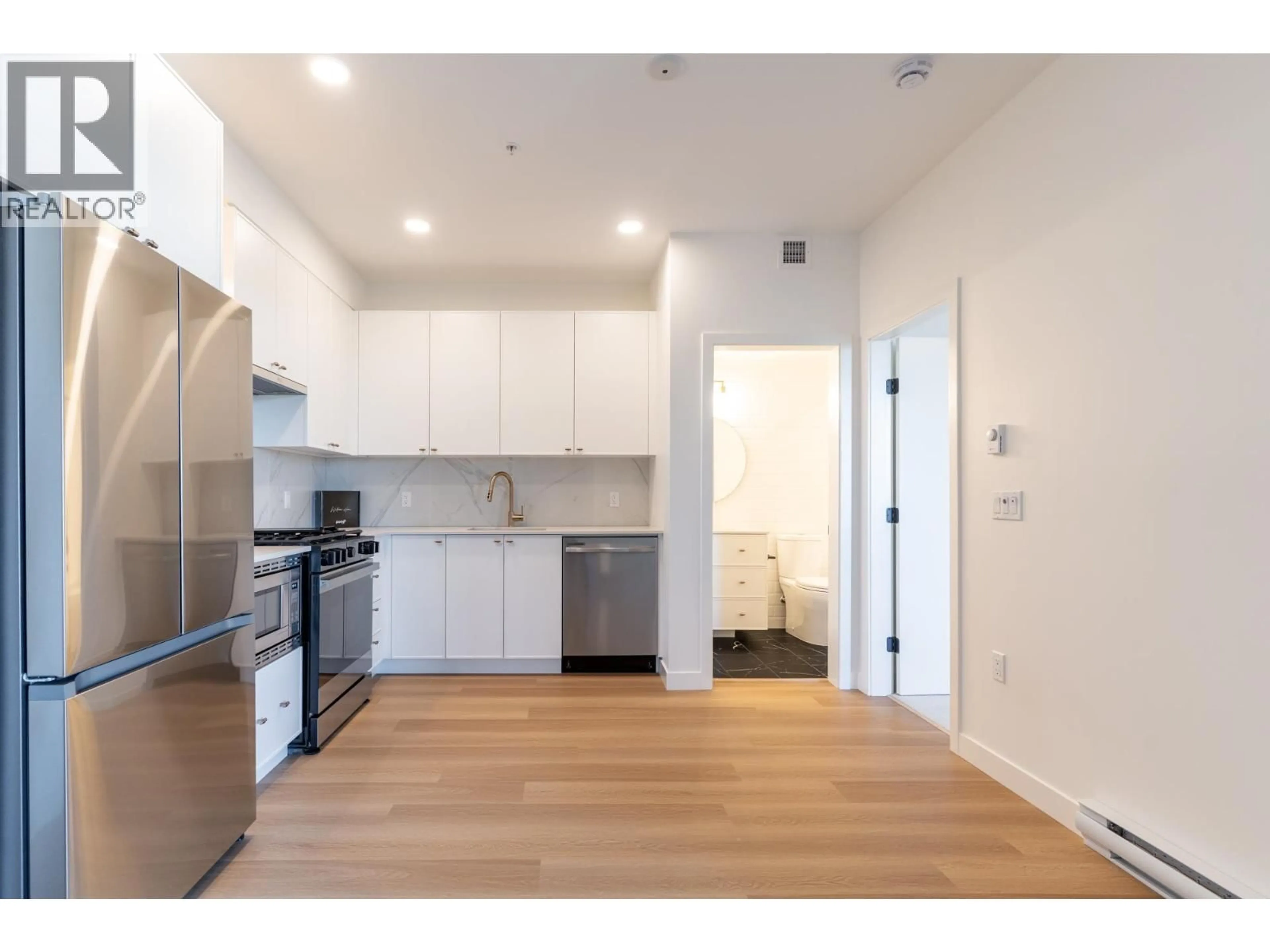 Unknown for 616 - 215 MCBAY LANE, Coquitlam British Columbia V3K0H7