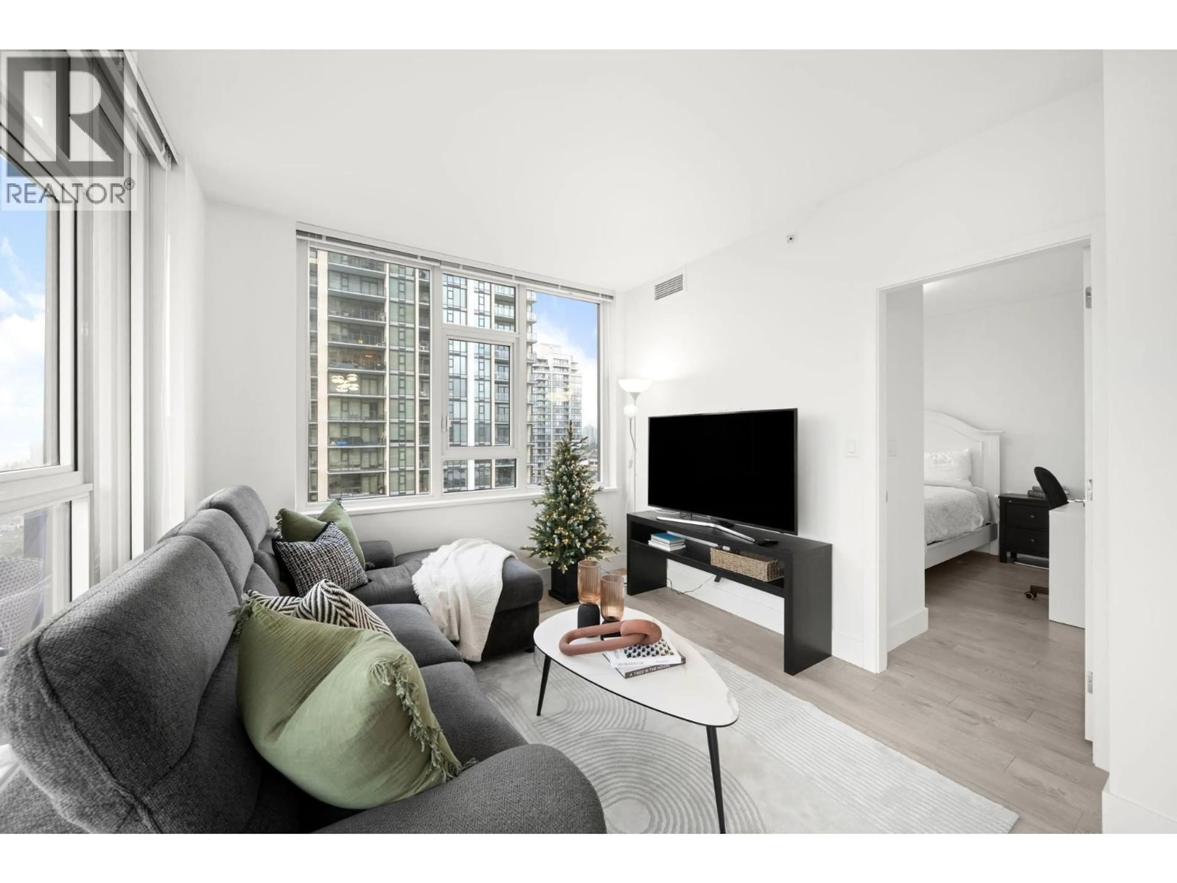 Living room with furniture, unknown for 1610 - 7303 NOBLE LANE AVENUE, Burnaby British Columbia V3N0H2