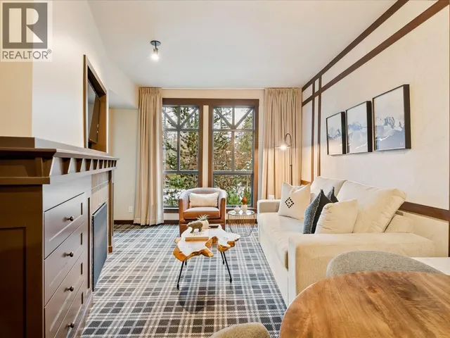 315 - 4320 SUNDIAL CRESCENT, Whistler 2