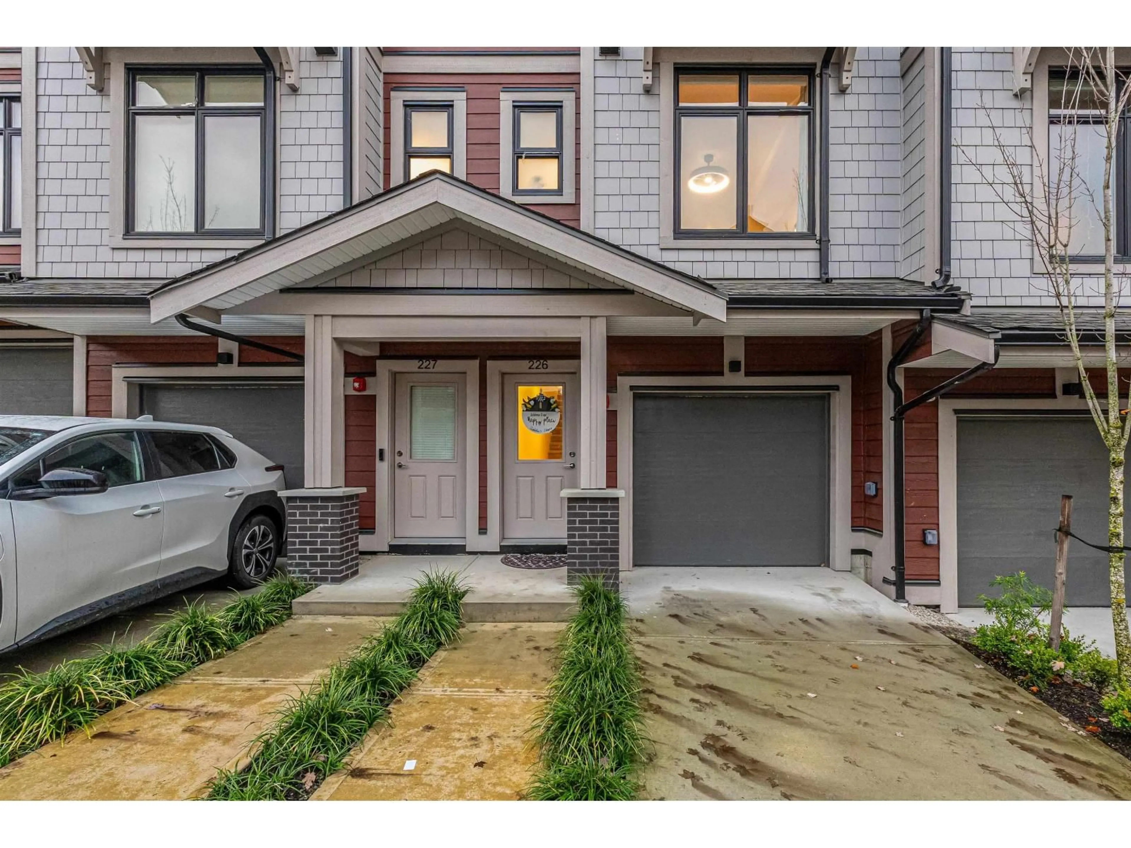 Home with brick exterior material, street for 226 - 6951 204 STREET, Langley British Columbia V2Y1P8