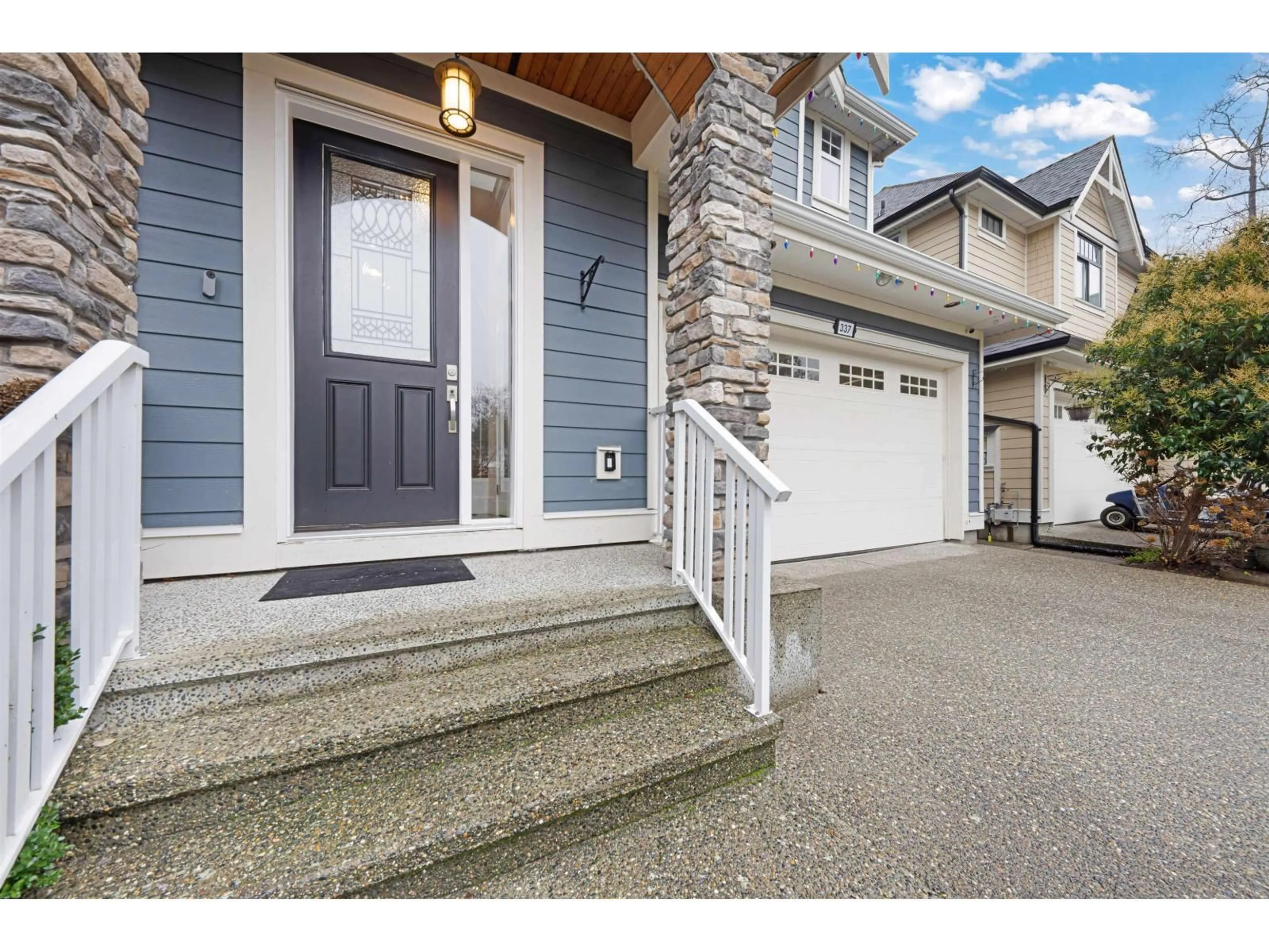 Unknown for 337 171A STREET, Surrey British Columbia V3Z9P5