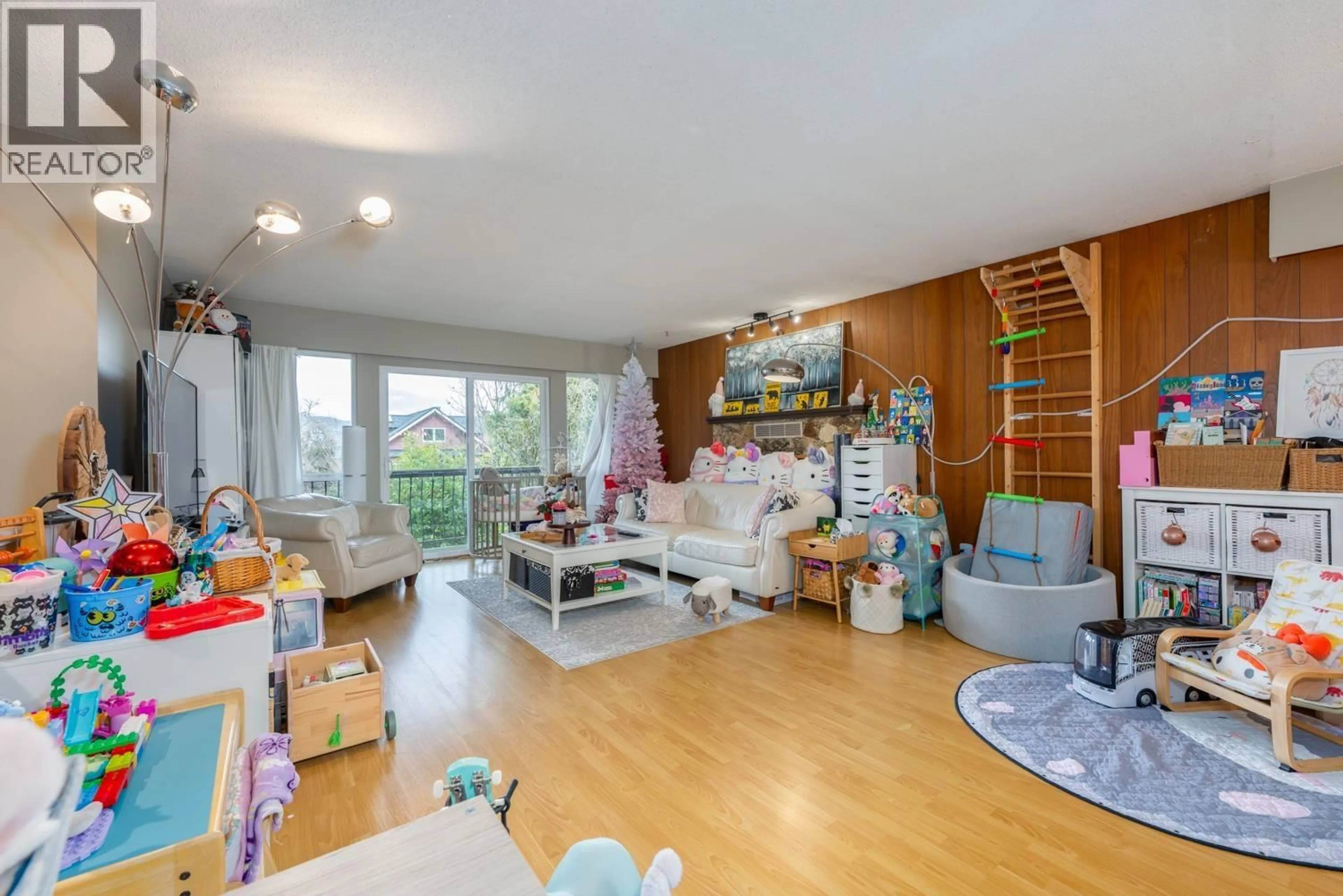 A pic of a room for 3506 29TH AVENUE, Vancouver British Columbia V6S1T3