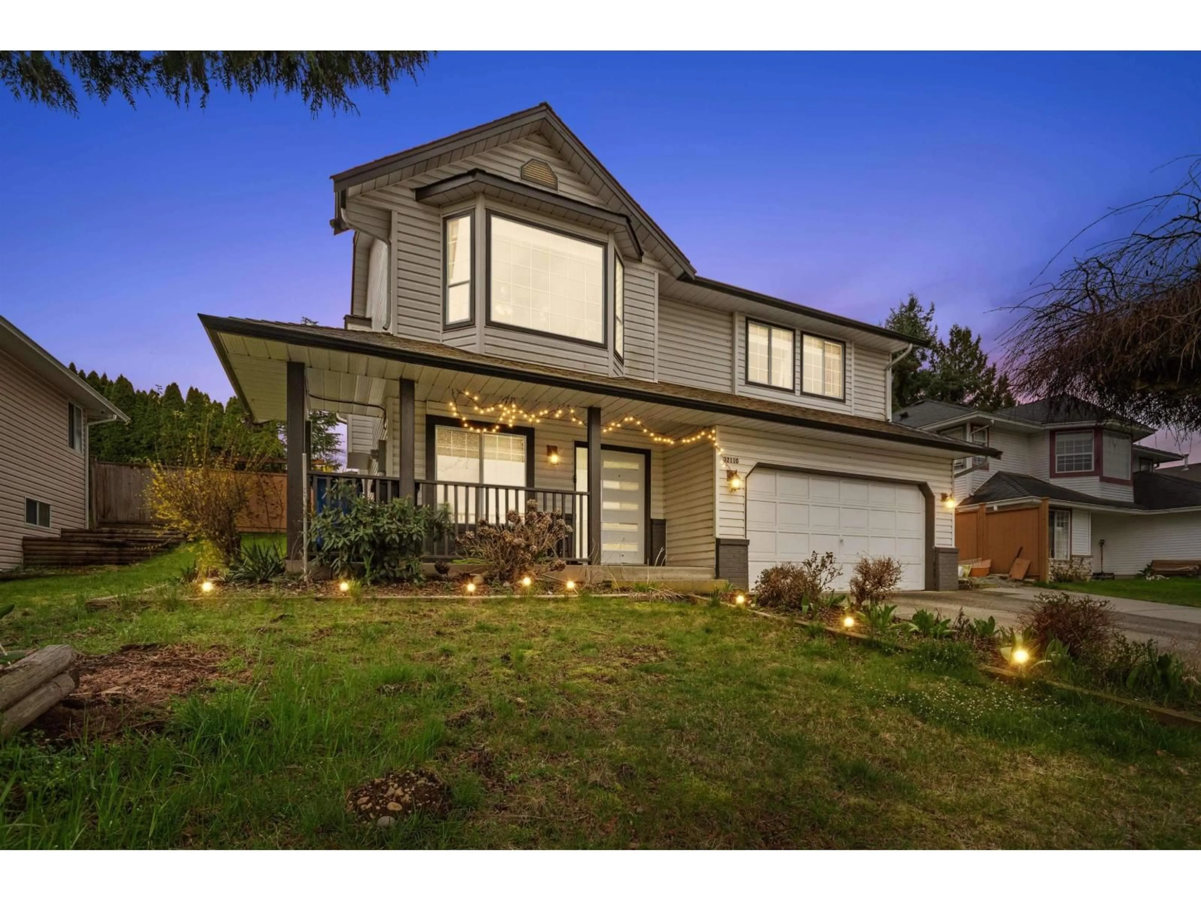 Home with brick exterior material, street for 32110 ROGERS AVENUE, Abbotsford British Columbia V2T5B7