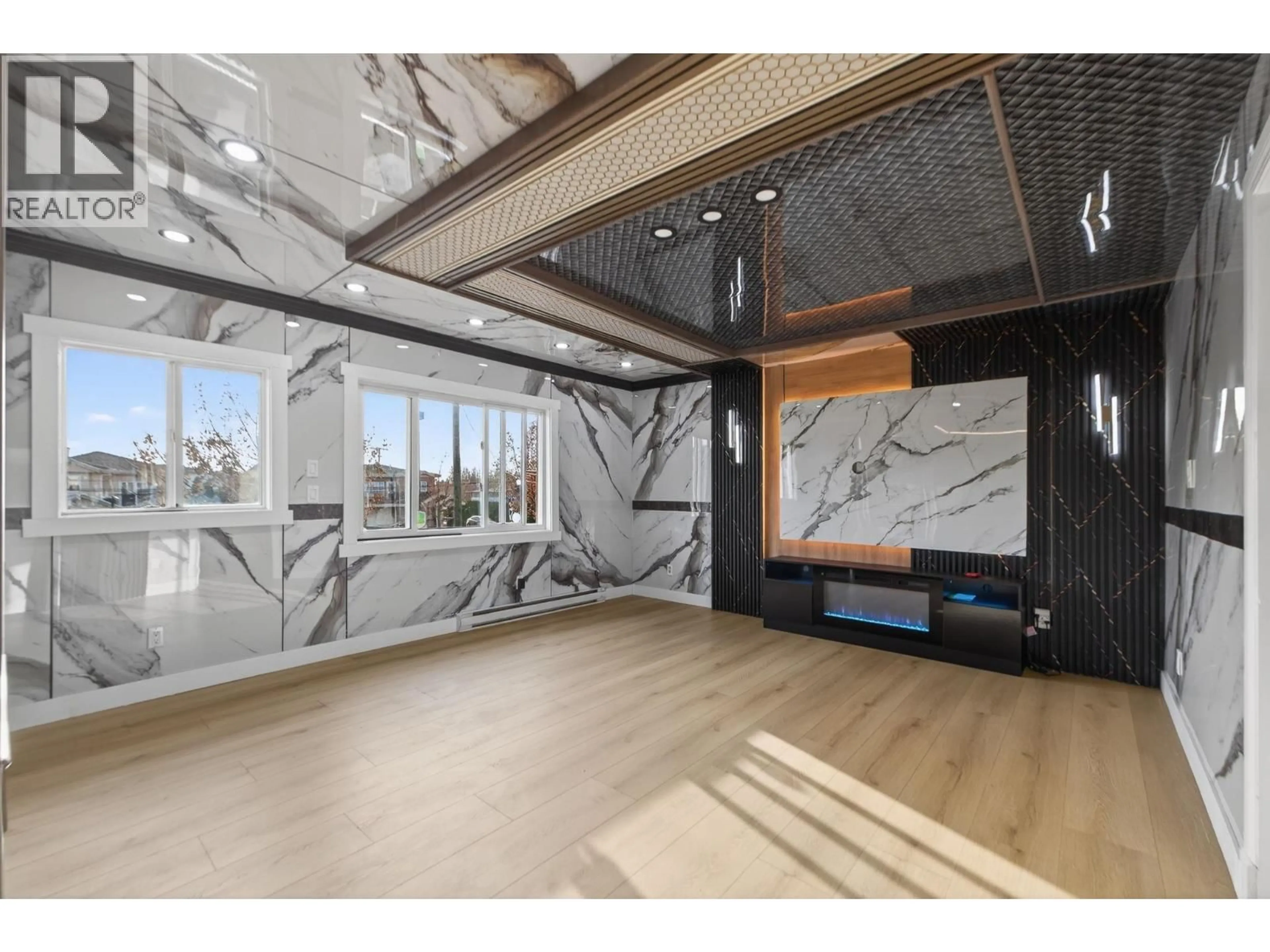 Unknown for 803 EWEN AVENUE, New Westminster British Columbia V3M5C6