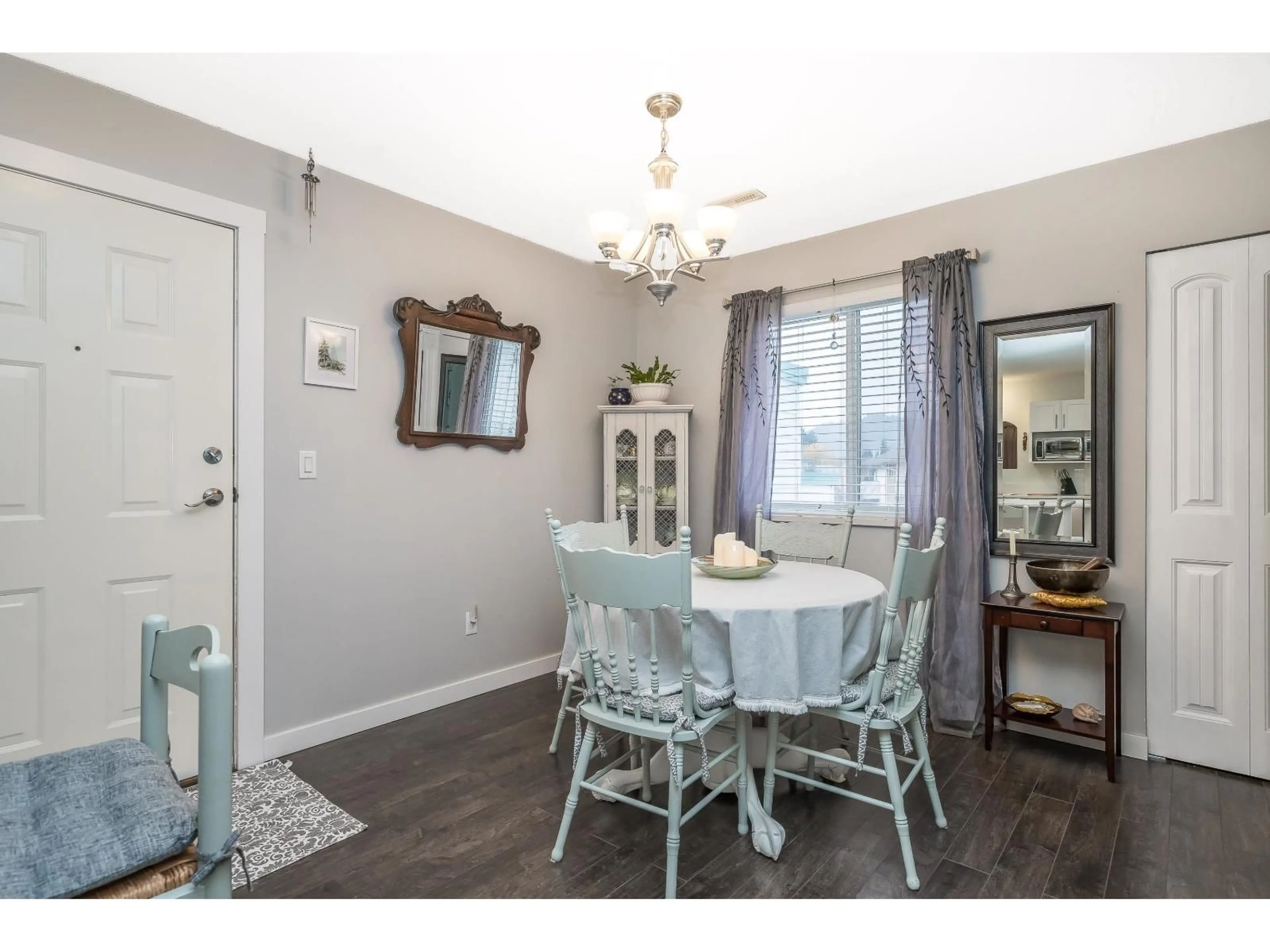 Dining room, wood/laminate floor for 28 - 7715 LUCKAKUCK PLACE, Sardis British Columbia V2R3N6