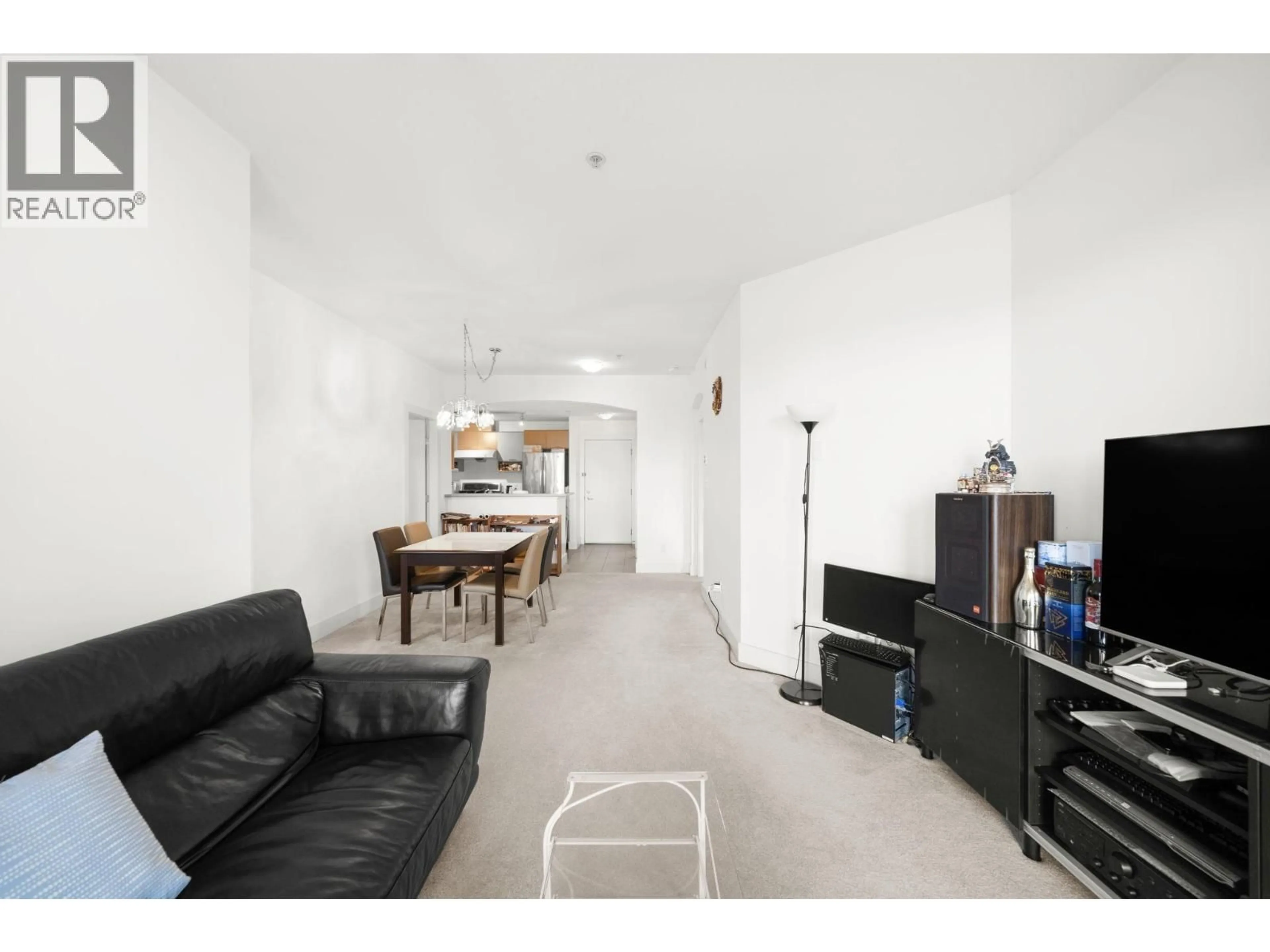 A pic of a room for 318 - 6033 KATSURA STREET, Richmond British Columbia V6Y0B3