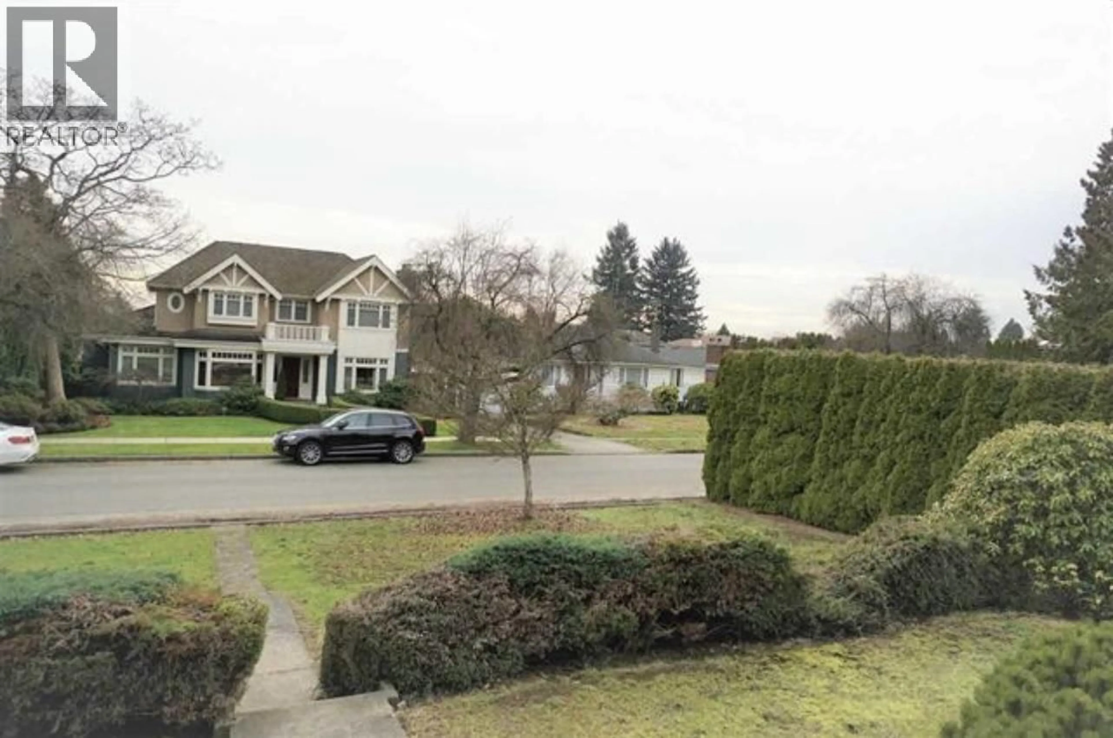 A pic from outside/outdoor area/front of a property/back of a property/a pic from drone, street for 1315 58TH AVENUE, Vancouver British Columbia V6P1W3