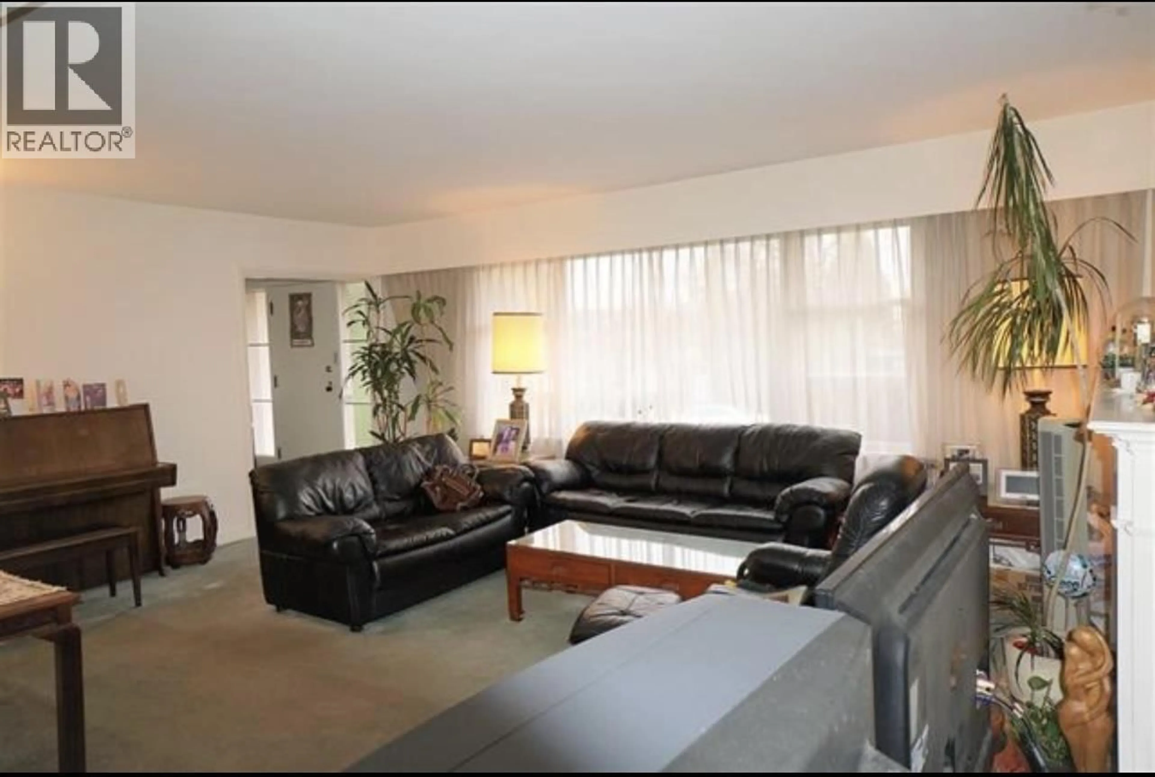 Living room with furniture, unknown for 1315 58TH AVENUE, Vancouver British Columbia V6P1W3