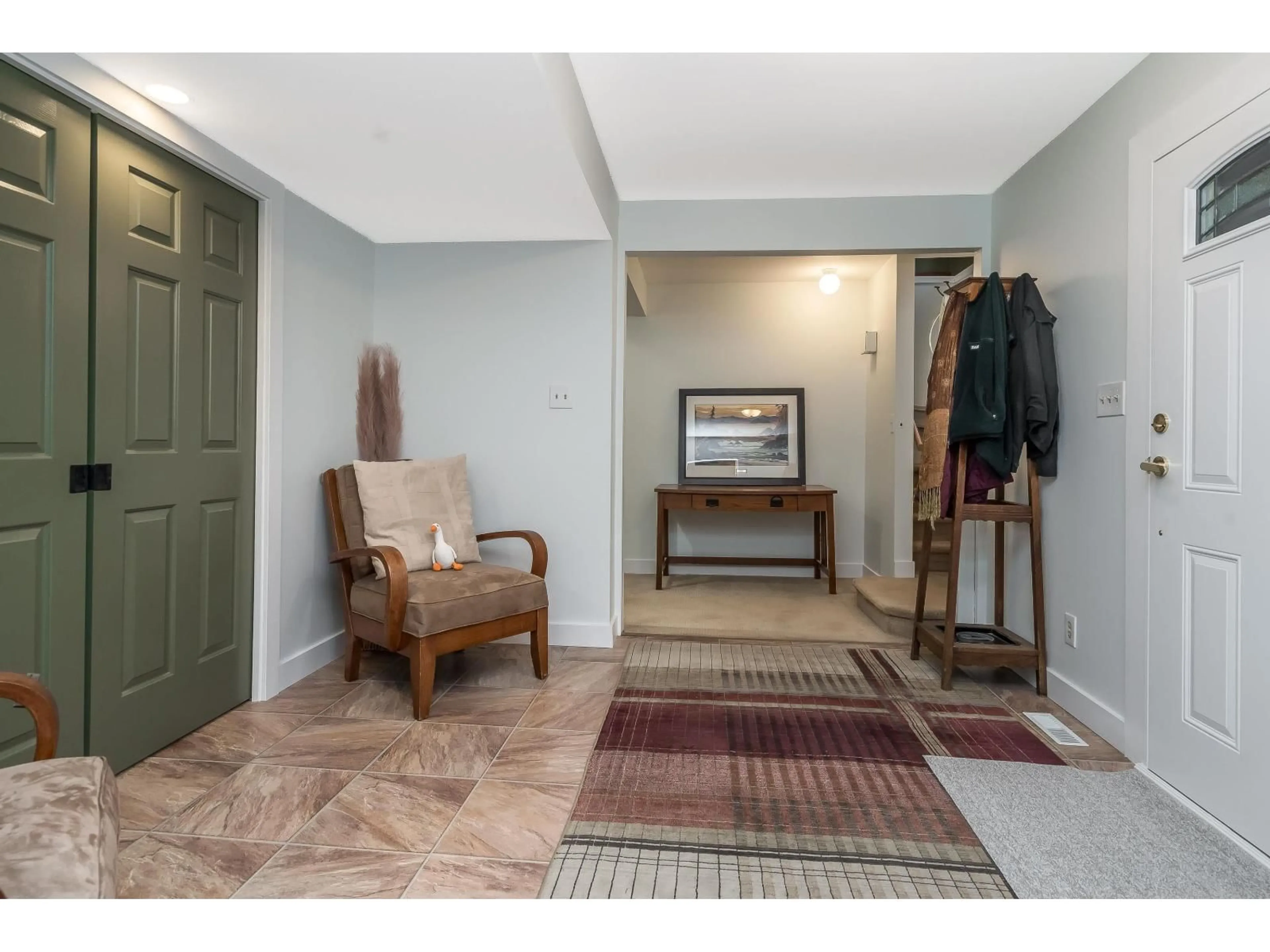 Indoor entryway for 3011 184 STREET, Surrey British Columbia V3Z9V2