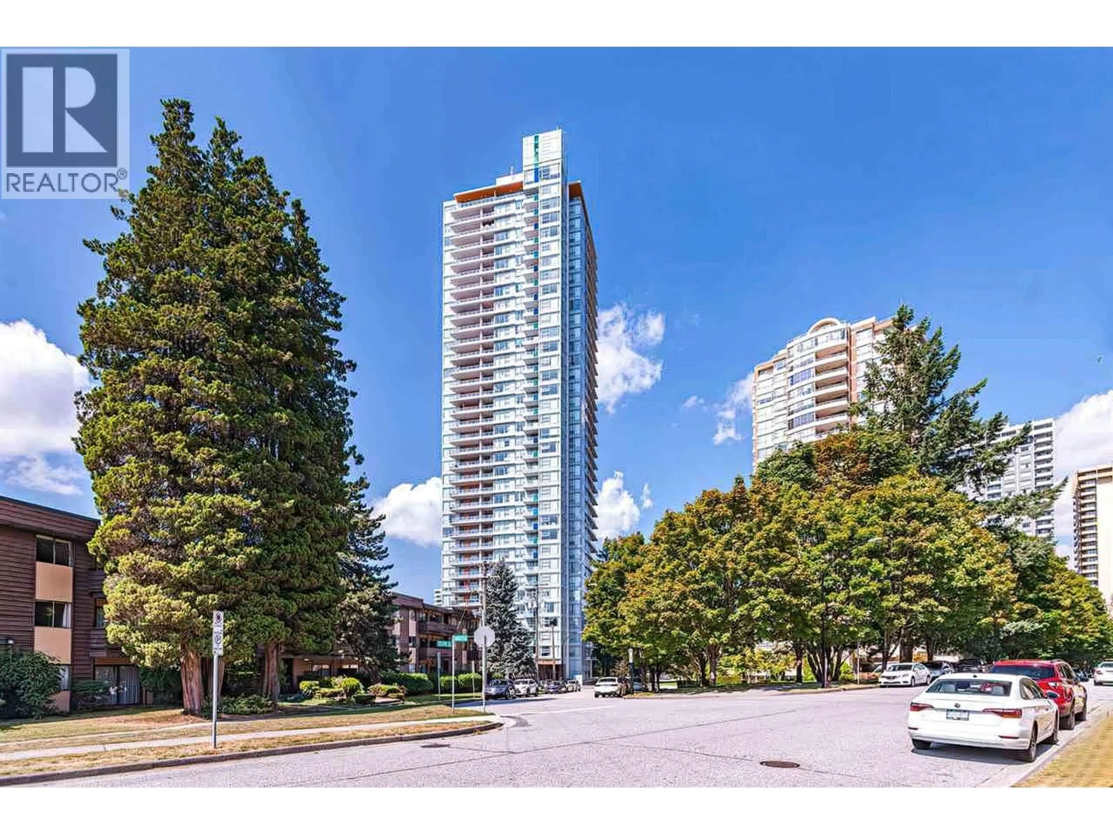 A pic from outside/outdoor area/front of a property/back of a property/a pic from drone, unknown for 1206 - 5883 BARKER AVENUE, Burnaby British Columbia V5H0G4