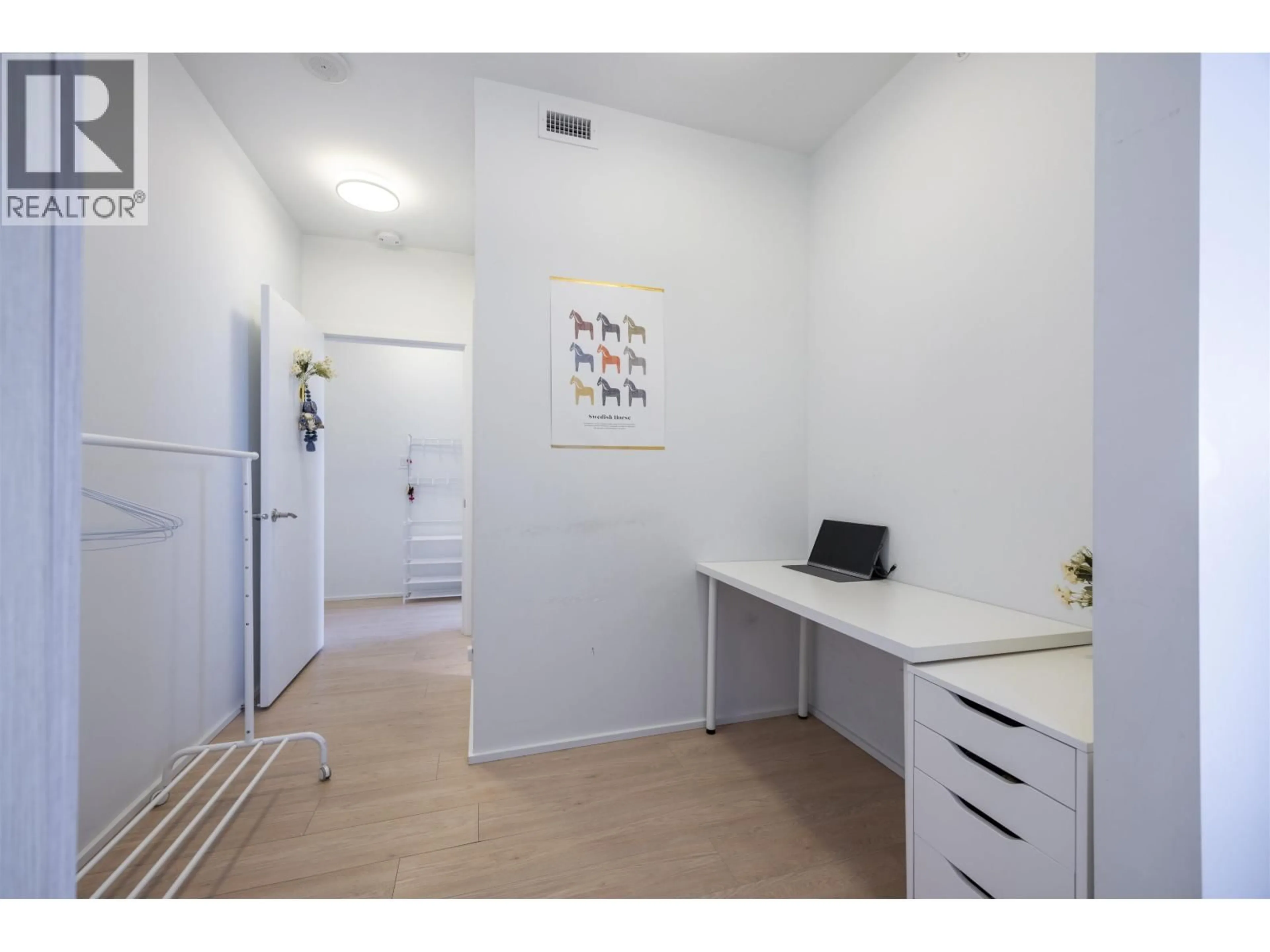 Unknown for 3904 - 4510 HALIFAX WAY, Burnaby British Columbia V5C0K4