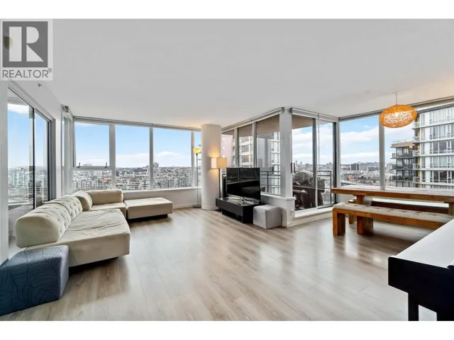 2303 - 33 SMITHE STREET, Vancouver 3