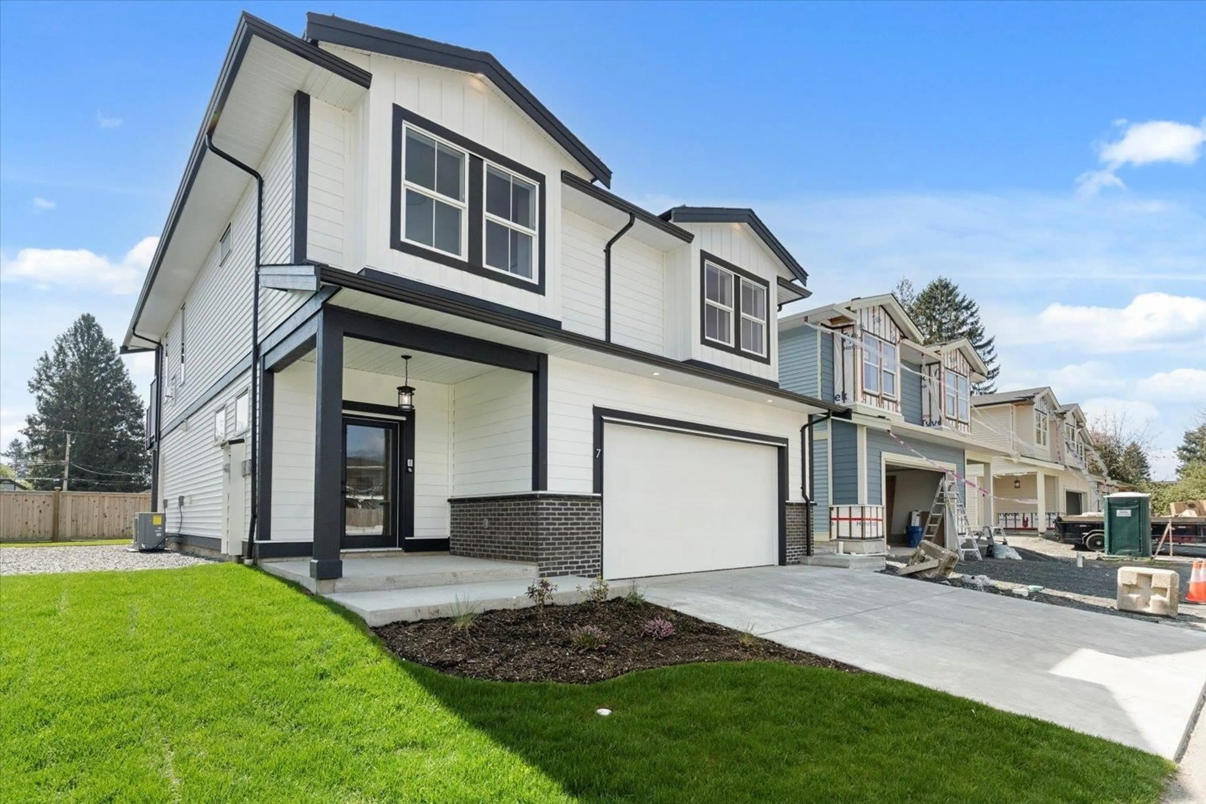 Home with vinyl exterior material, street for 7 - 46058 BONNY AVENUE, Chilliwack British Columbia V2P3H6