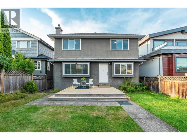 2922 22ND AVENUE, Vancouver 4
