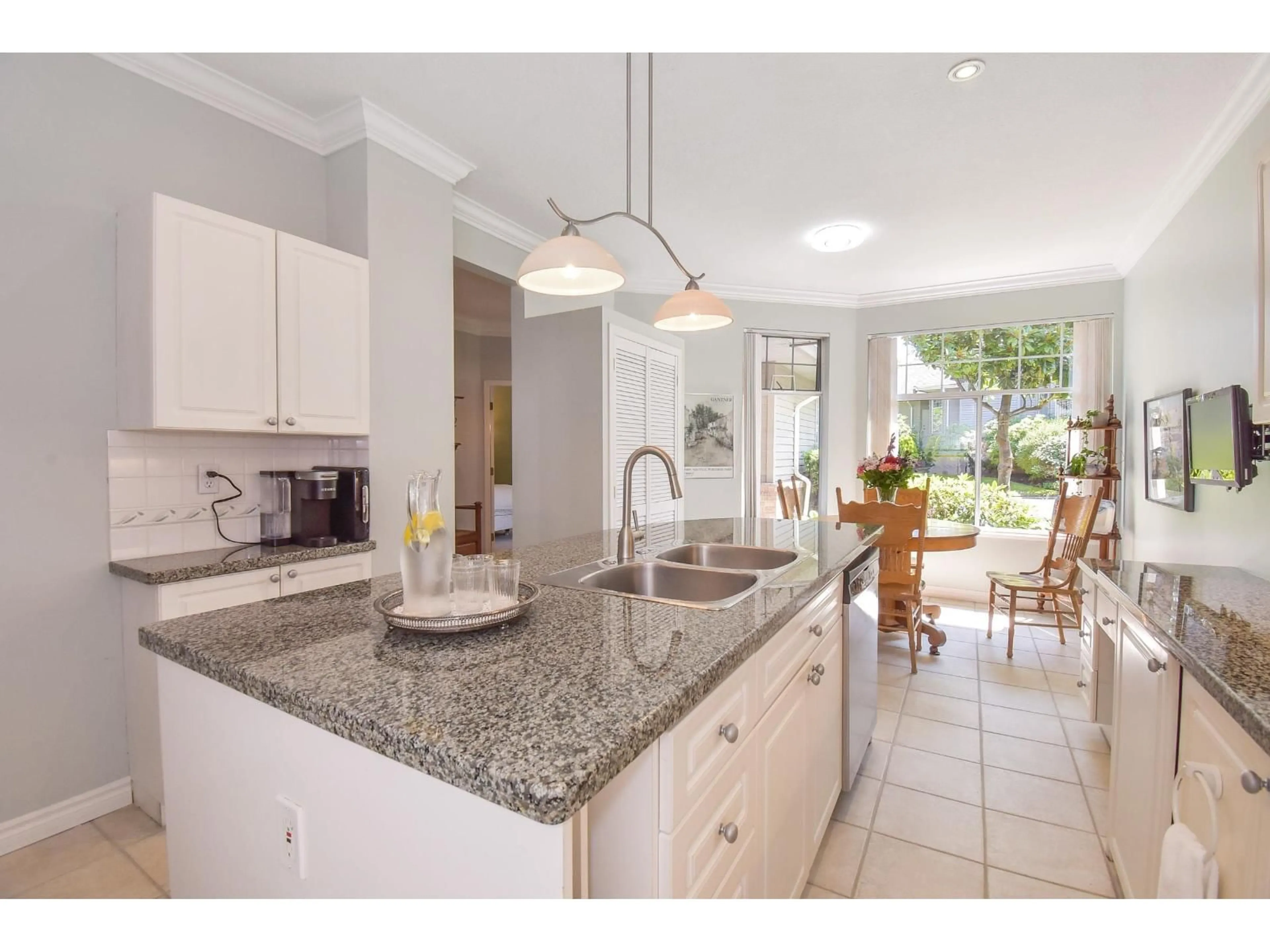 Open concept kitchen, ceramic/tile floor for 54 - 2533 152 STREET, Surrey British Columbia V4P1N4