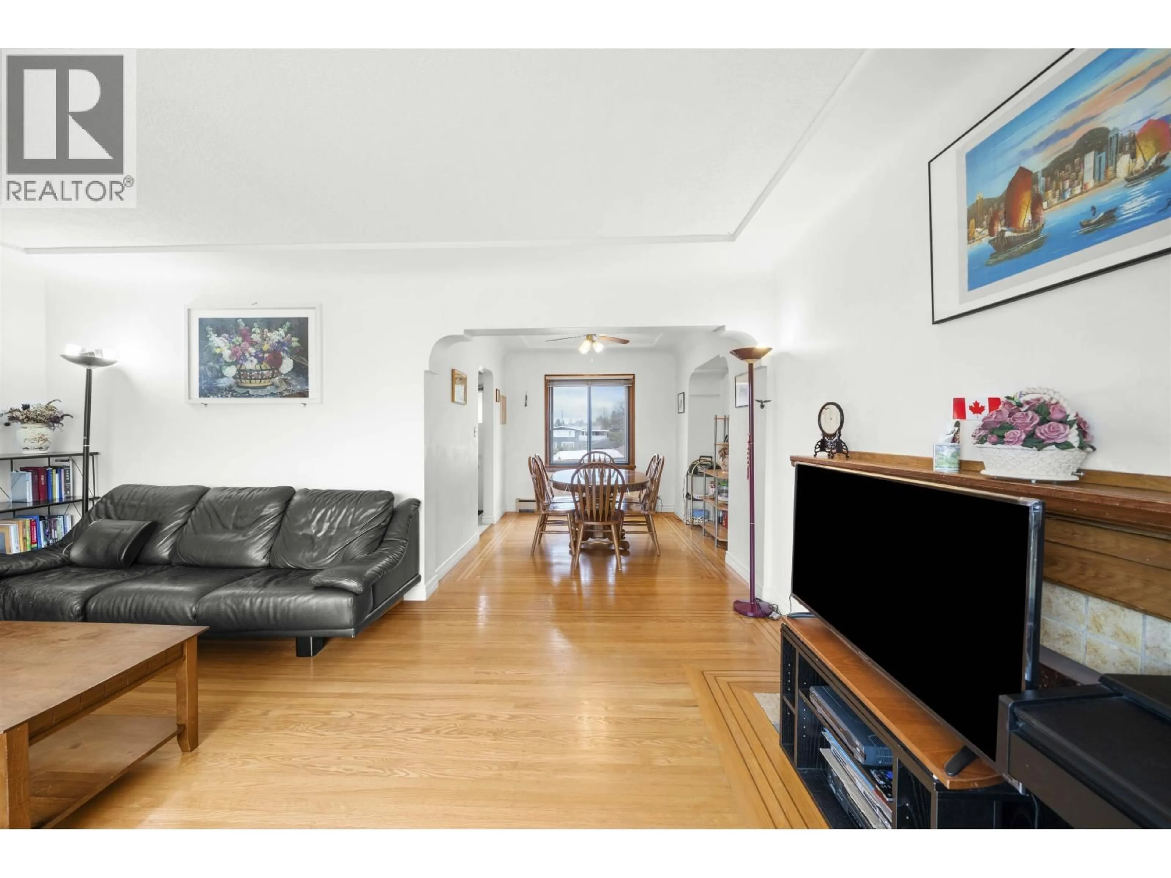 Unknown for 1371 DUTHIE AVENUE, Burnaby British Columbia V5A2R5