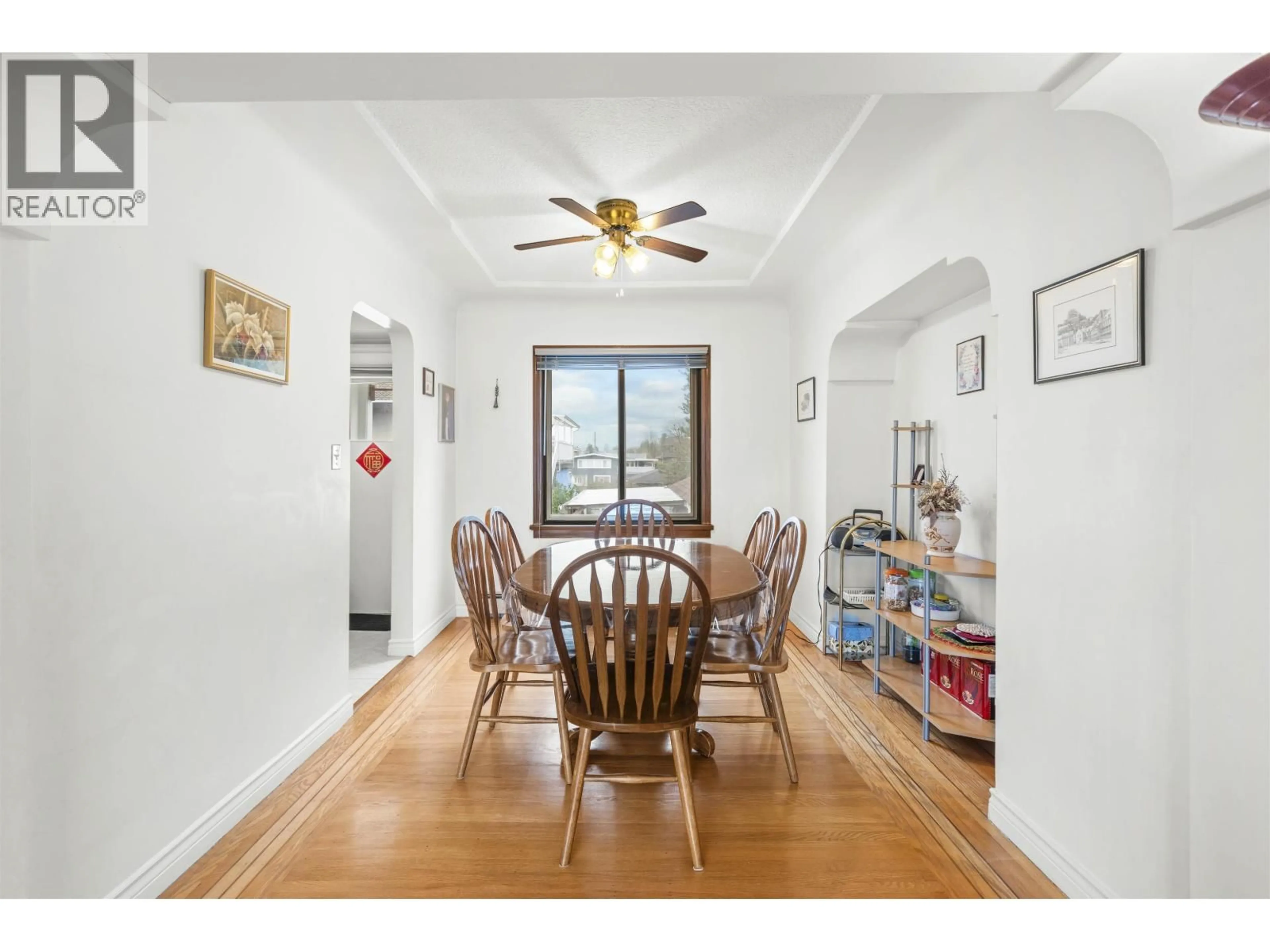 Dining room, unknown for 1371 DUTHIE AVENUE, Burnaby British Columbia V5A2R5