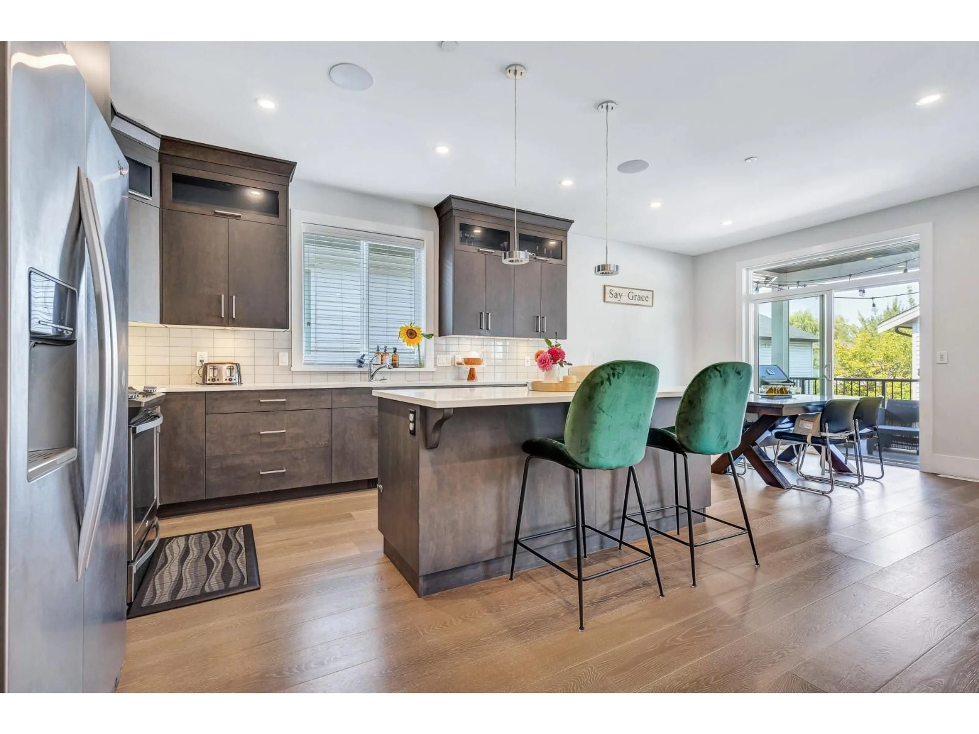 Open concept kitchen, unknown for 34645 3RD AVENUE, Abbotsford British Columbia V2S8B9