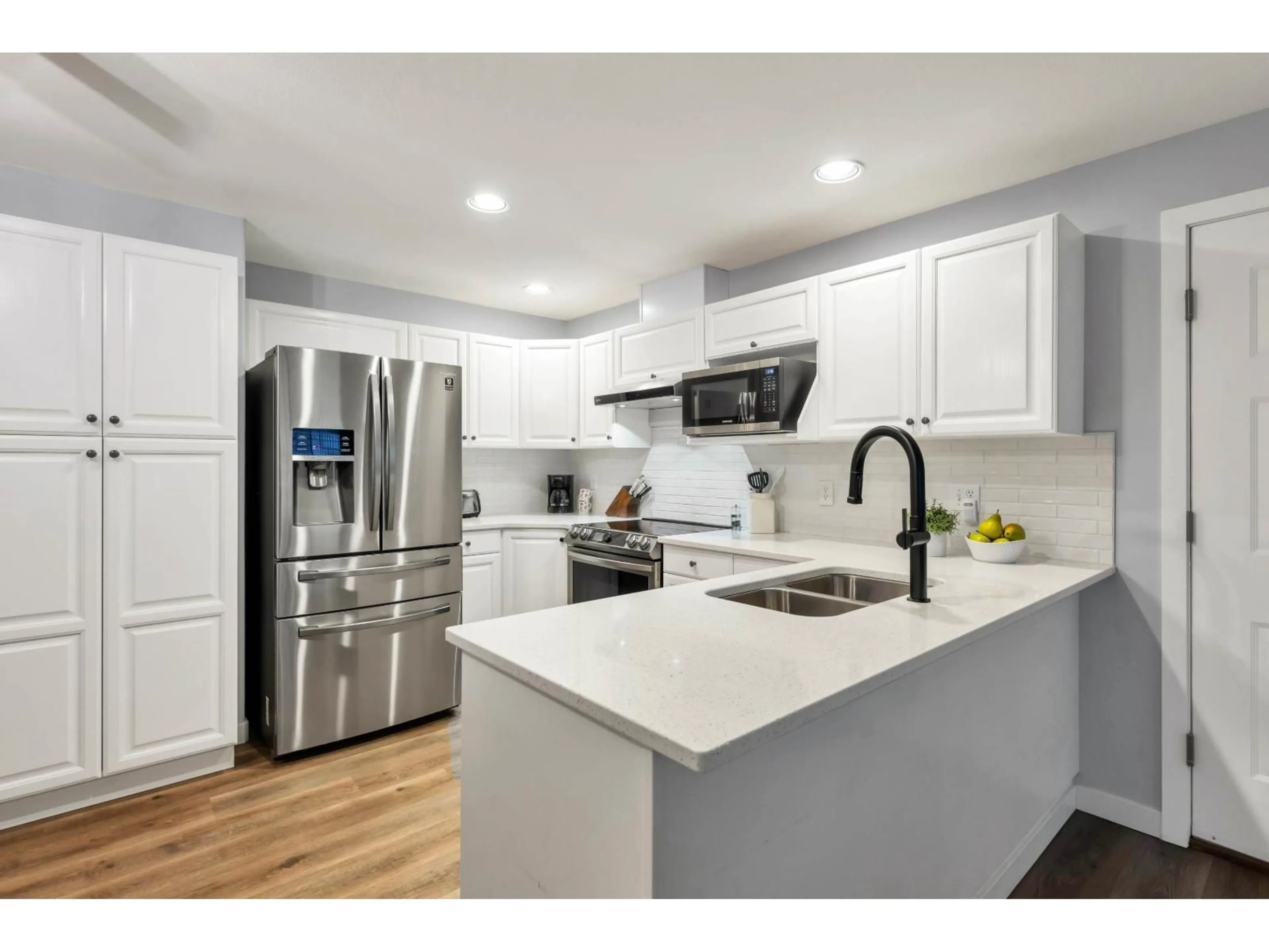 Open concept kitchen, unknown for 159 - 20391 96 AVENUE, Langley British Columbia V1M2L2