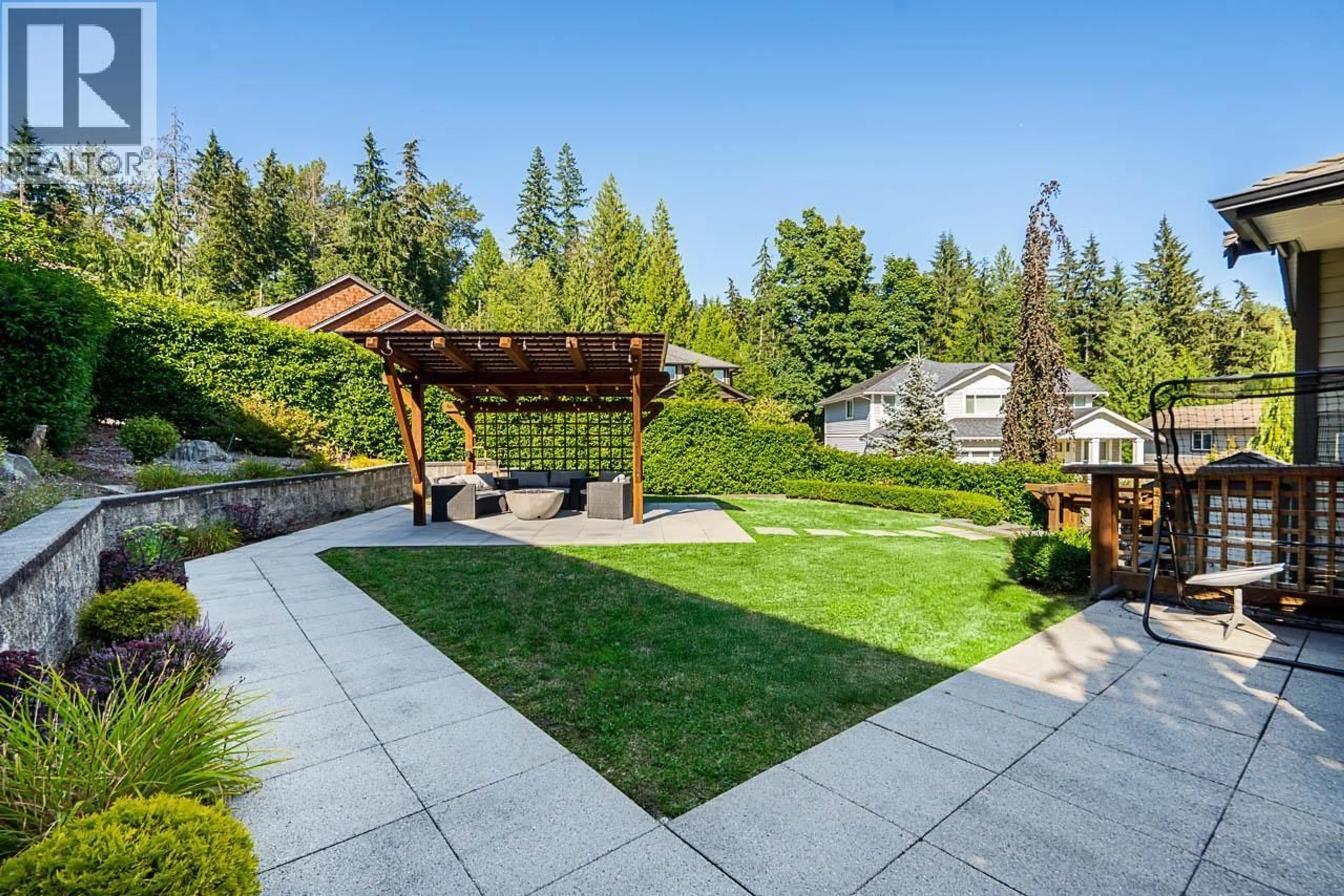 Patio, mountain view for 16 - 13210 SHOESMITH CRESCENT, Maple Ridge British Columbia V4R0C1