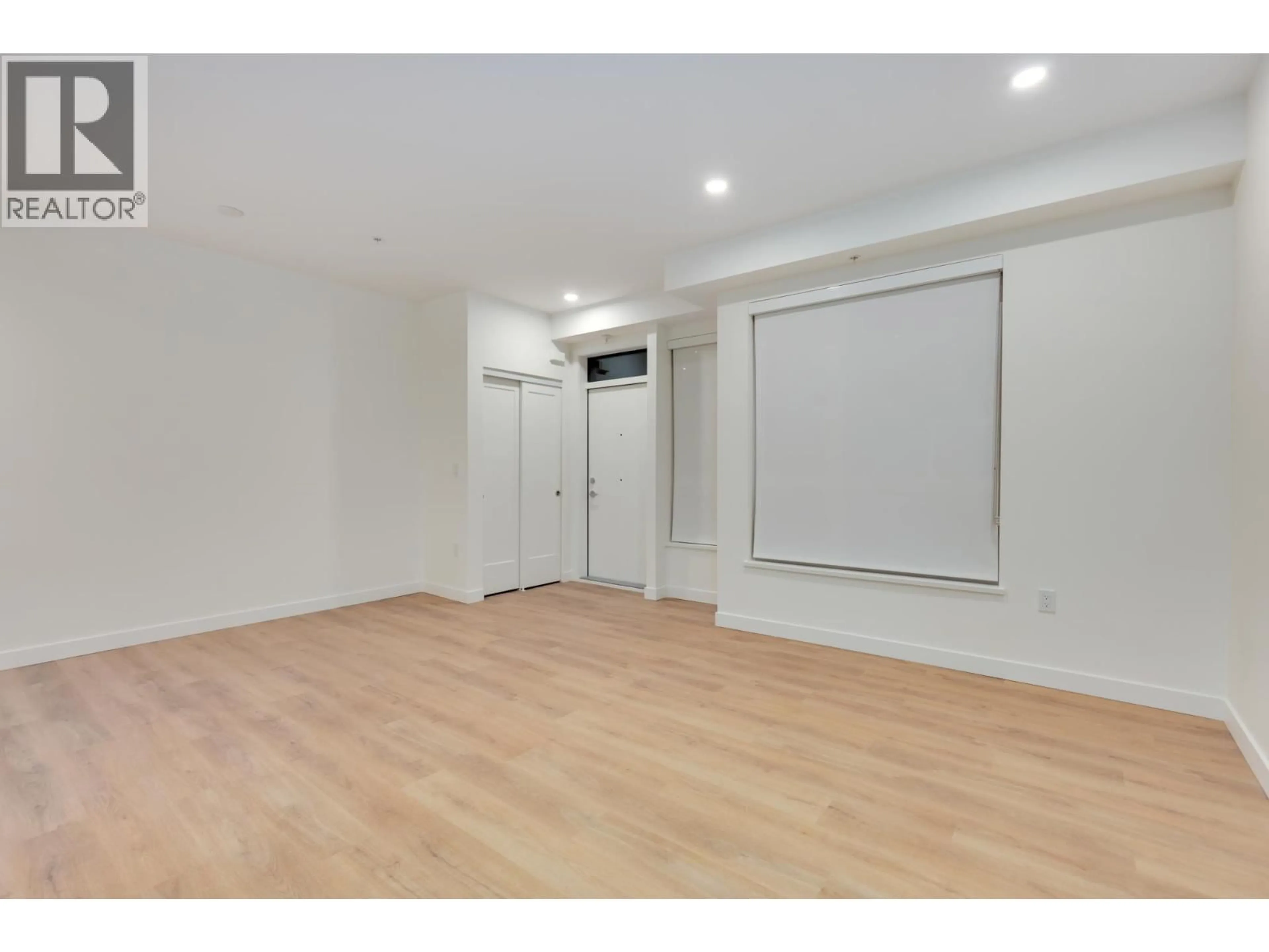 A pic of a room for 113 - 390 GUILBY STREET, Coquitlam British Columbia V3K3Y6