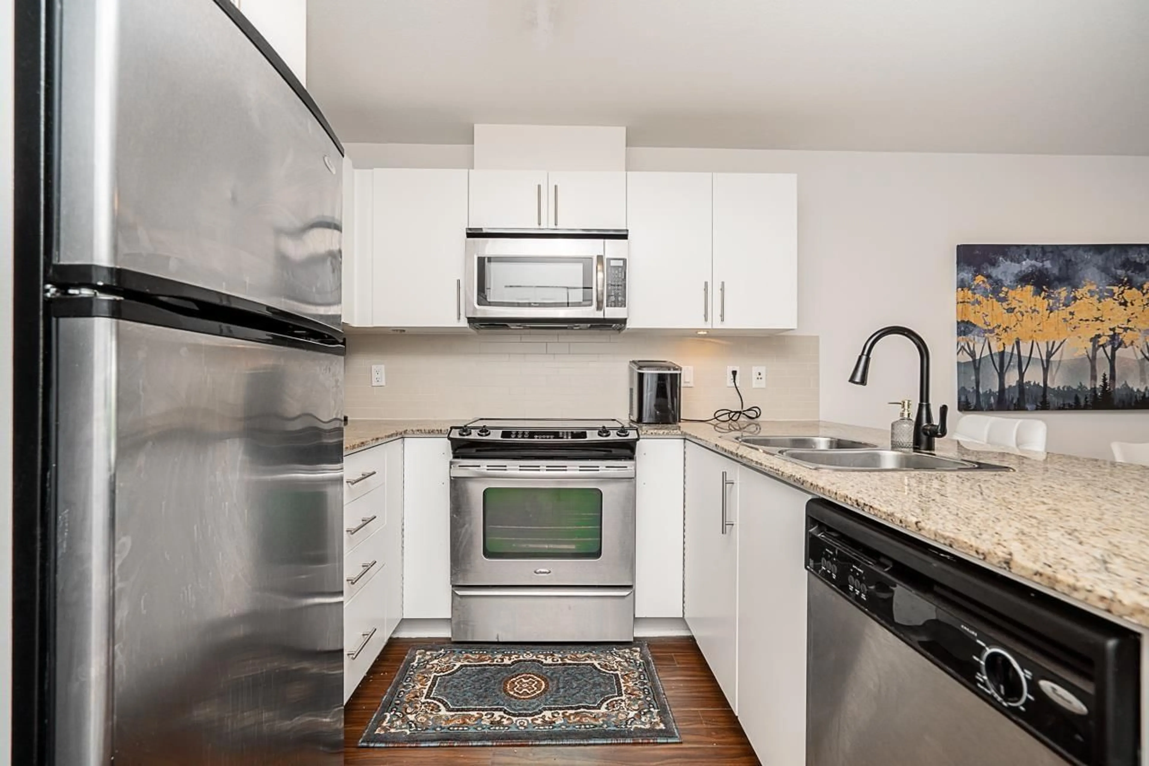Standard kitchen, unknown for 322 - 8915 202 STREET, Langley British Columbia V1M0B5