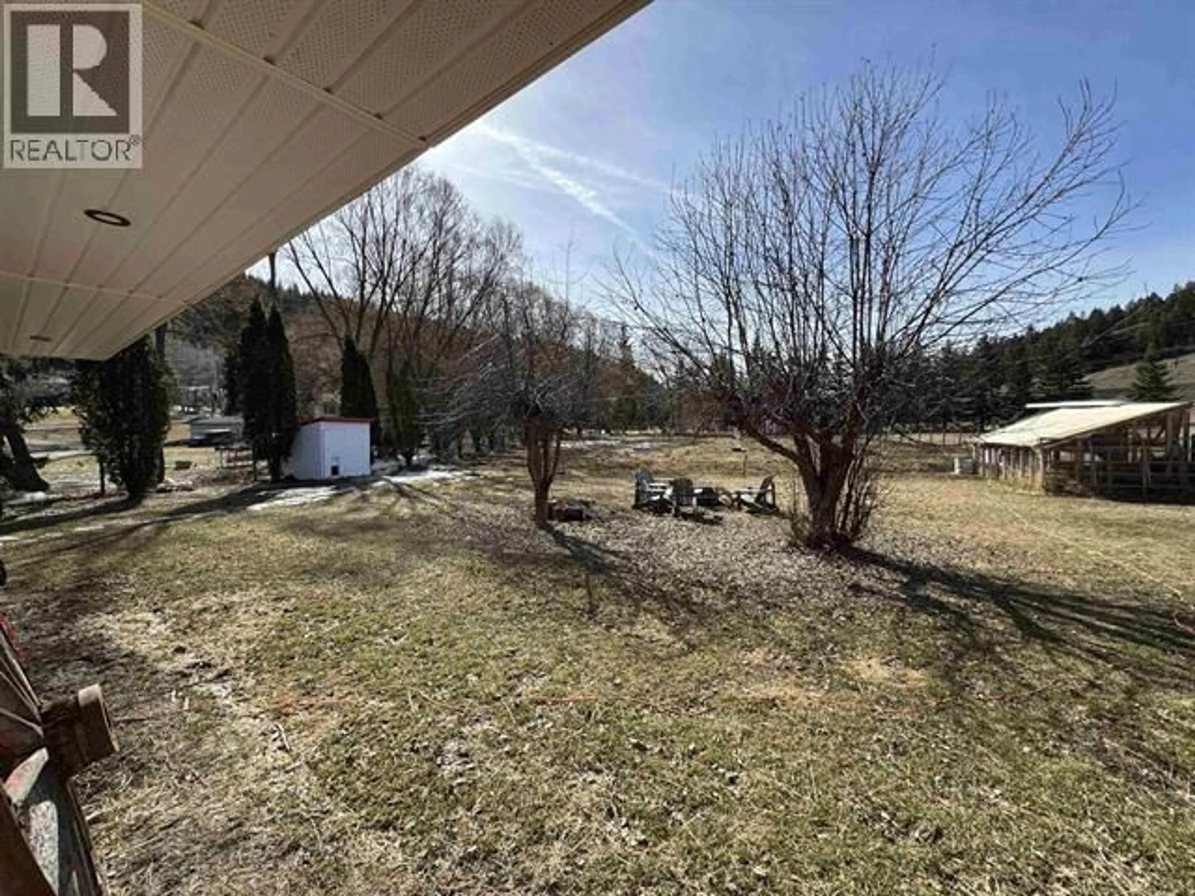 A pic from outside/outdoor area/front of a property/back of a property/a pic from drone, unknown for 2484 BAILEY ROAD, Williams Lake British Columbia V2G5B9