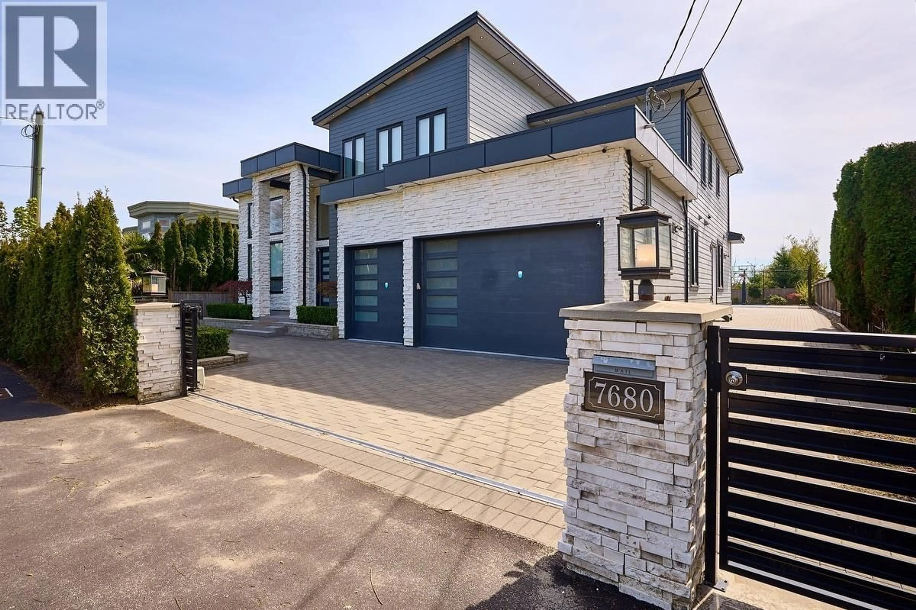 Home with brick exterior material, street for 7680 STEVESTON HIGHWAY, Richmond British Columbia V7A1M2