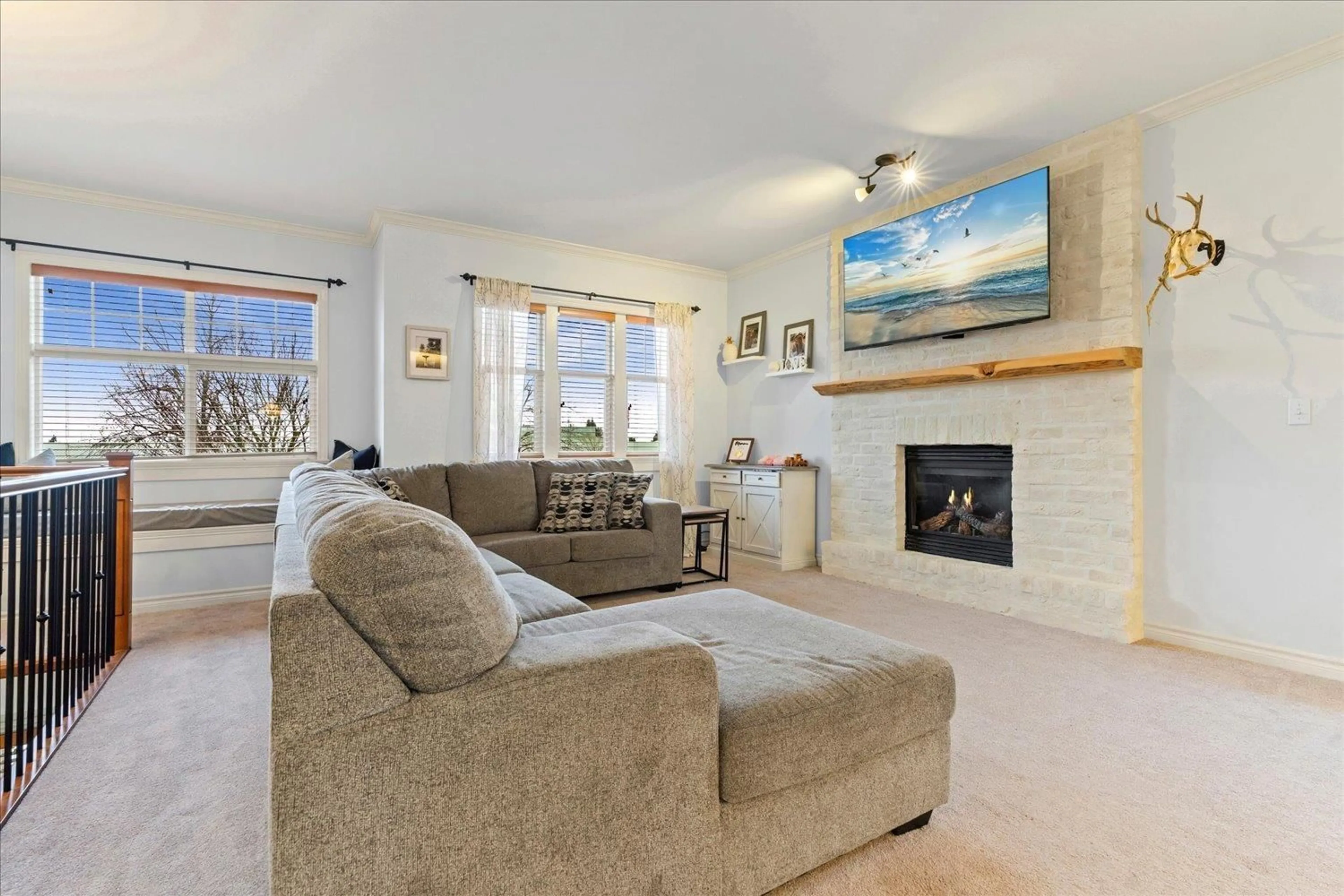 Living room with furniture, unknown for 26842 27 AVENUE, Langley British Columbia V4W3E6