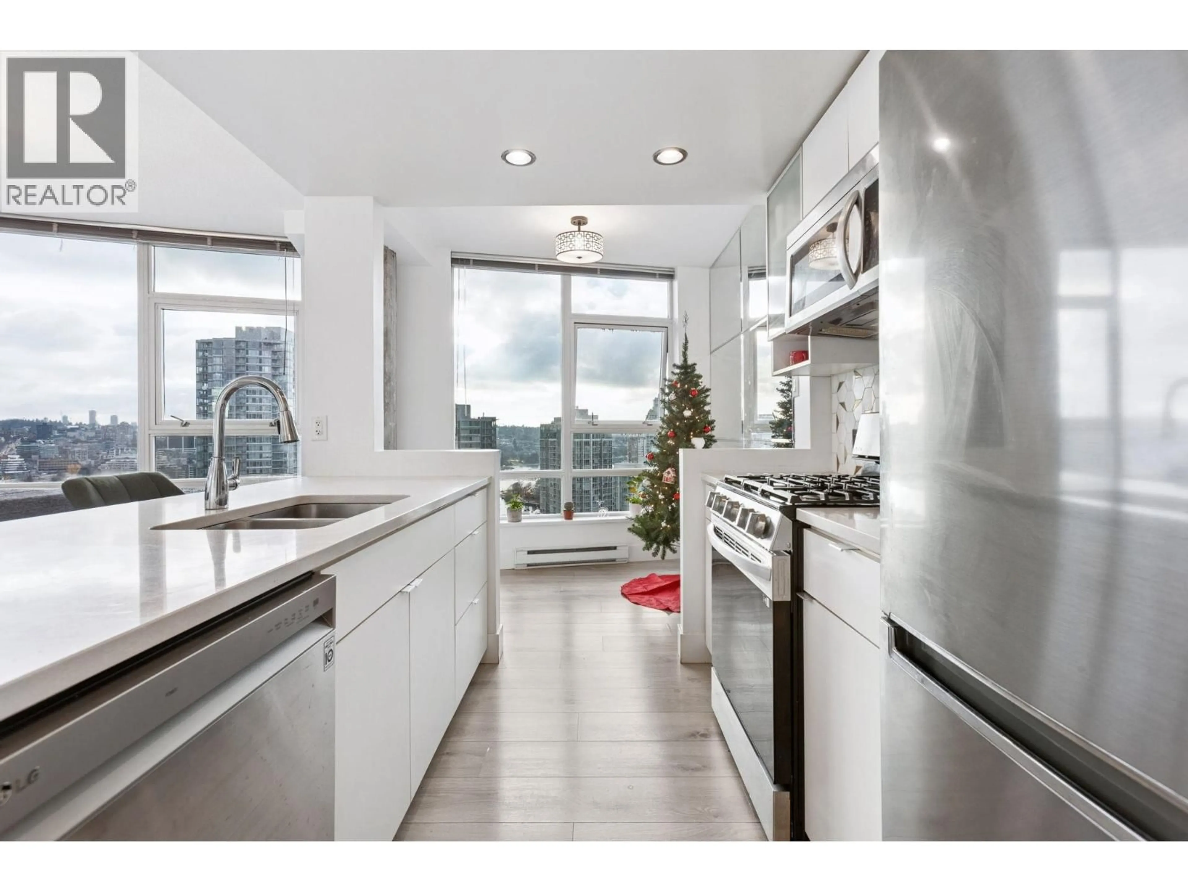 Standard kitchen, unknown for 2602 - 939 EXPO BOULEVARD, Vancouver British Columbia V6Z3G7