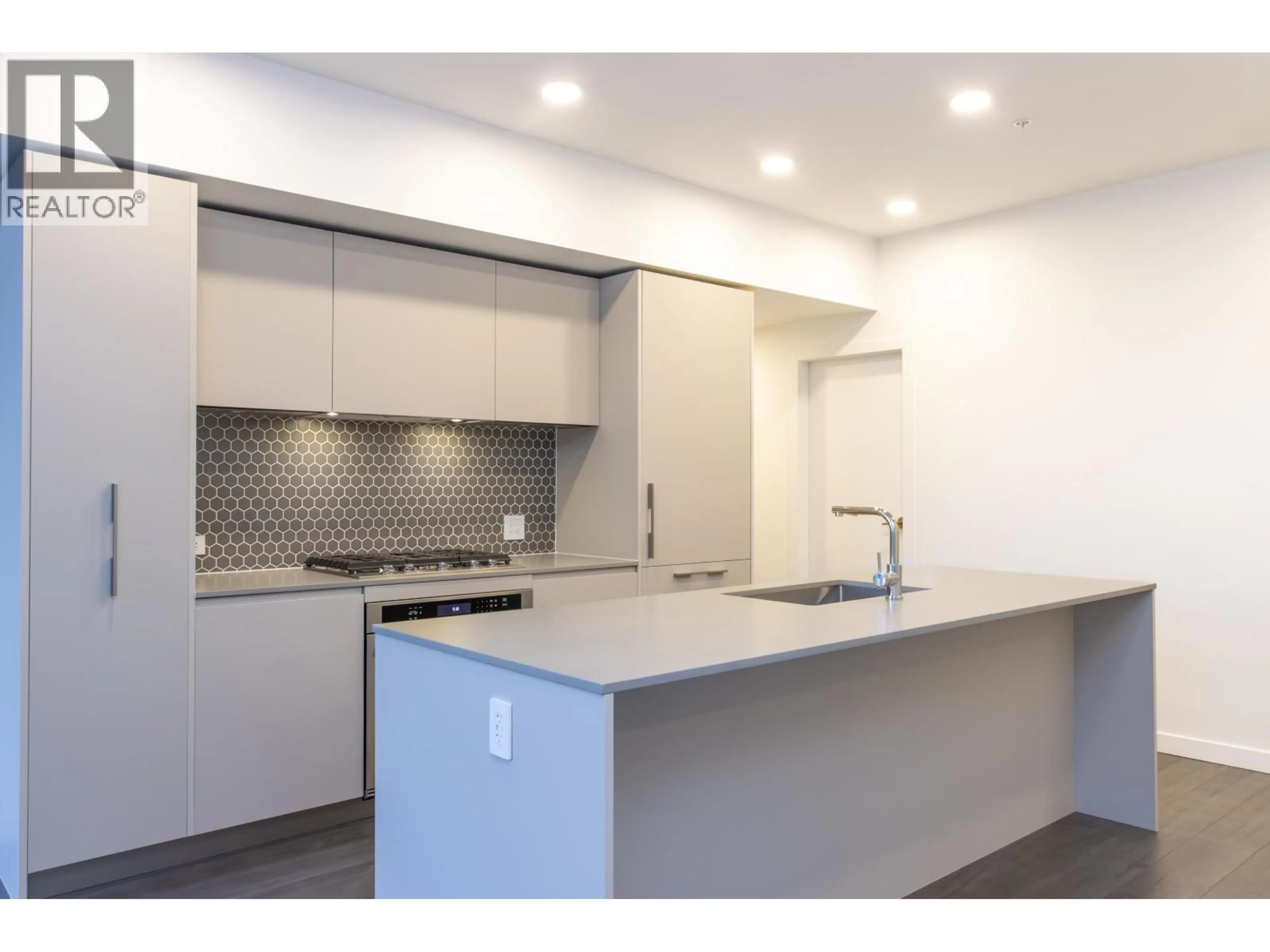 Open concept kitchen, unknown for 615 - 1504 SCOTT CRES, Squamish British Columbia V0N3G0