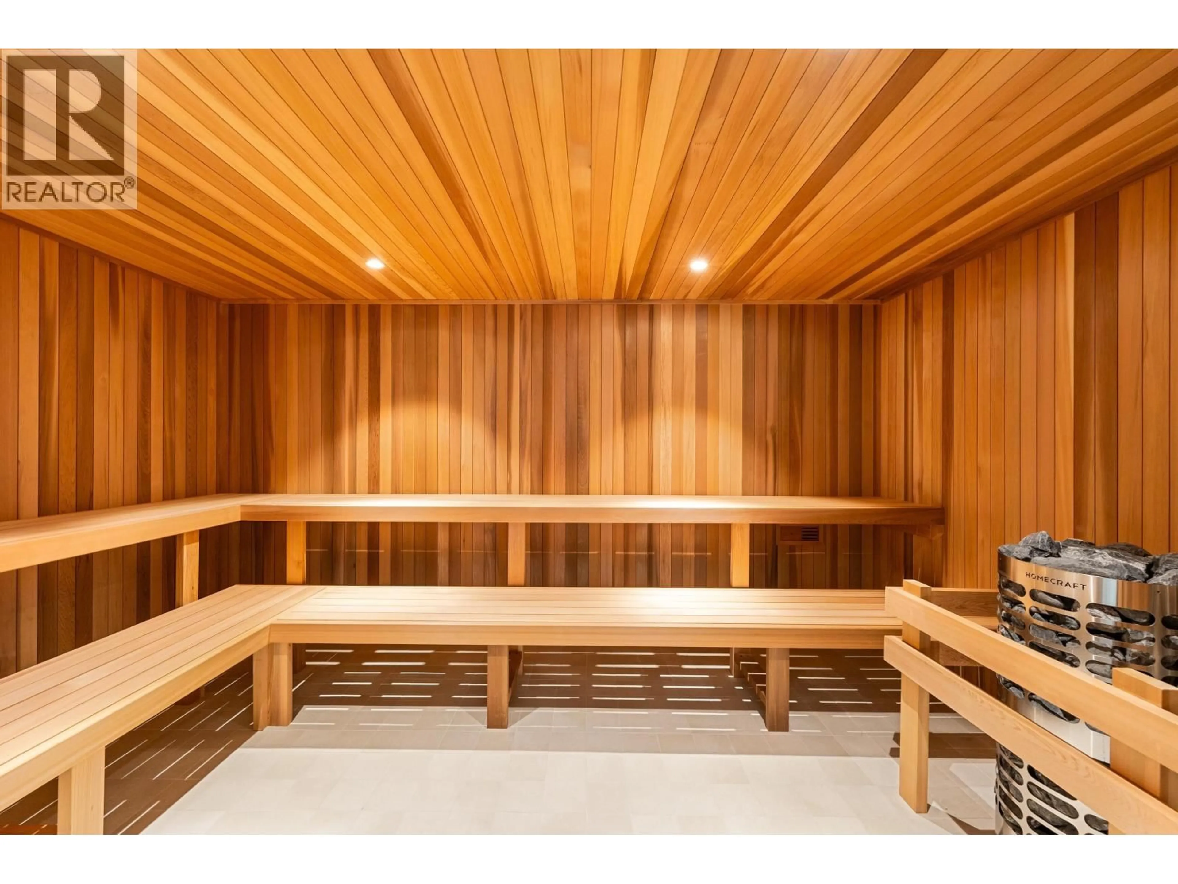 Indoor foyer for 1408 - 5685 HALLEY AVENUE, Burnaby British Columbia V5H0L9