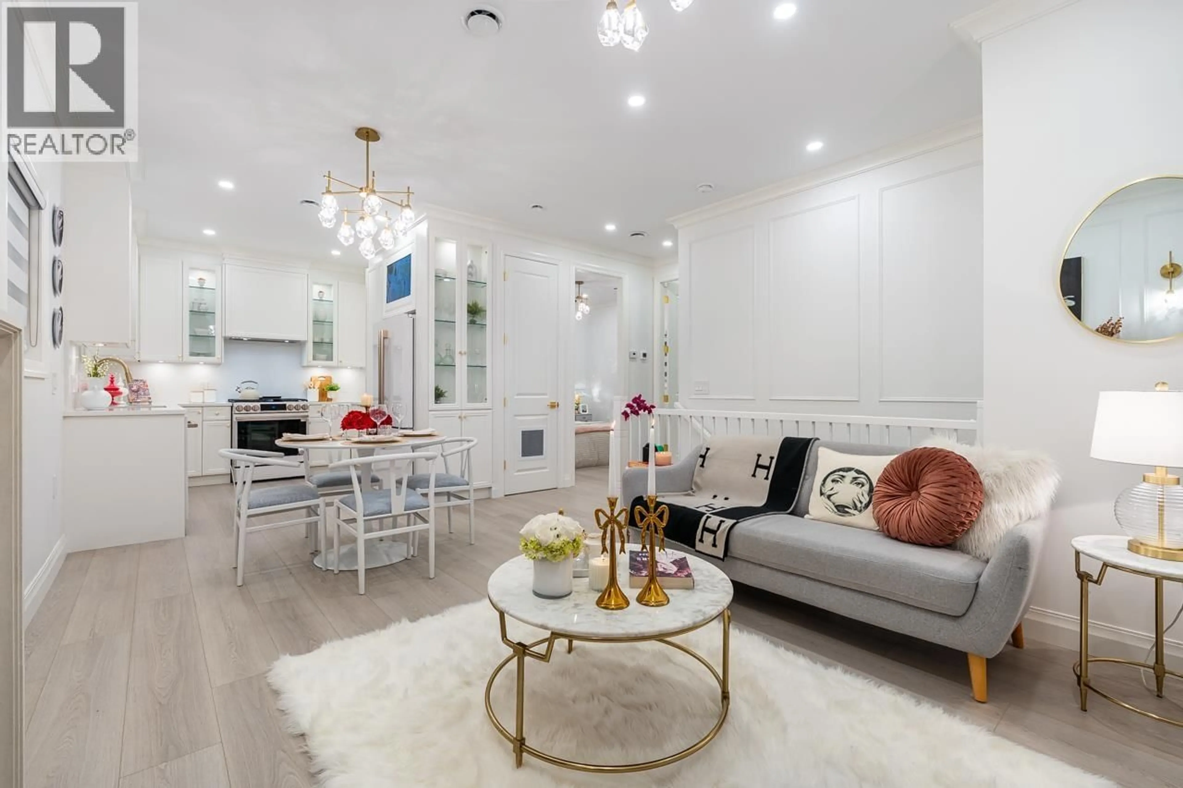 Living room with furniture, unknown for 5136 DOMINION STREET, Burnaby British Columbia V5G1C9