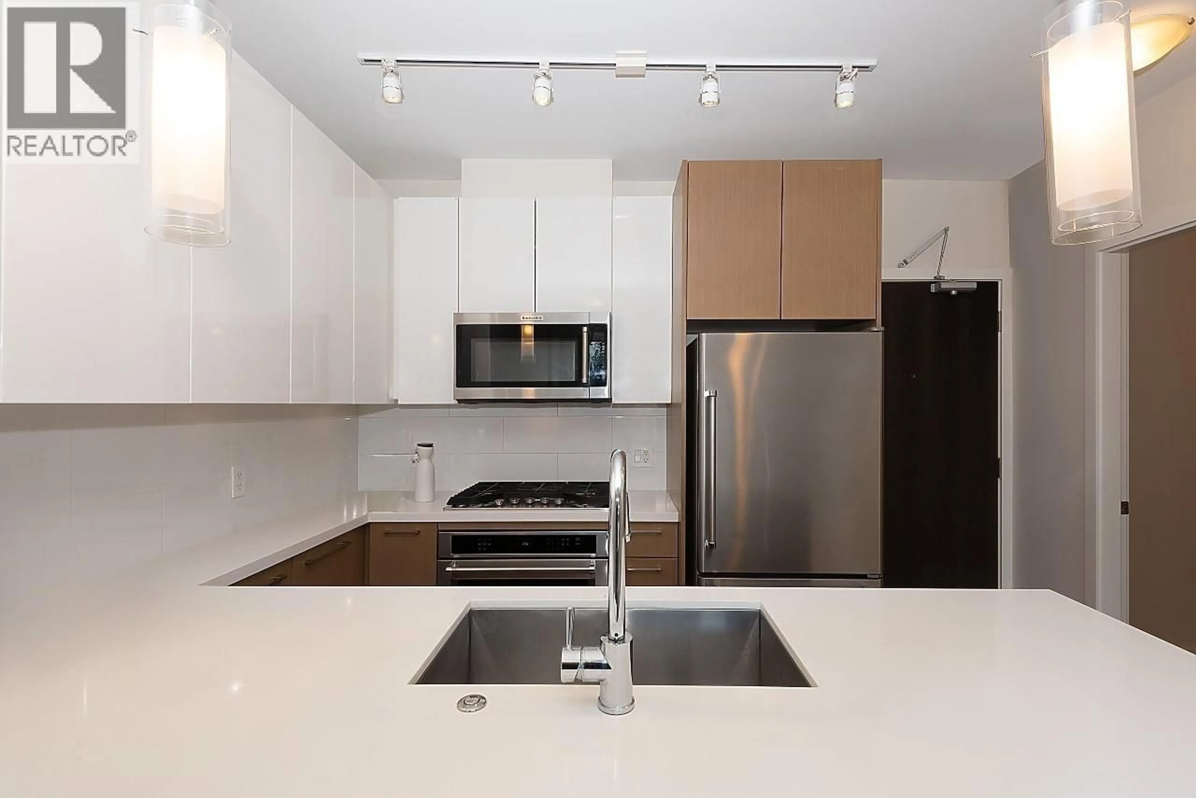 Standard kitchen, unknown for 1007 - 271 FRANCIS WAY, New Westminster British Columbia V3L0H2