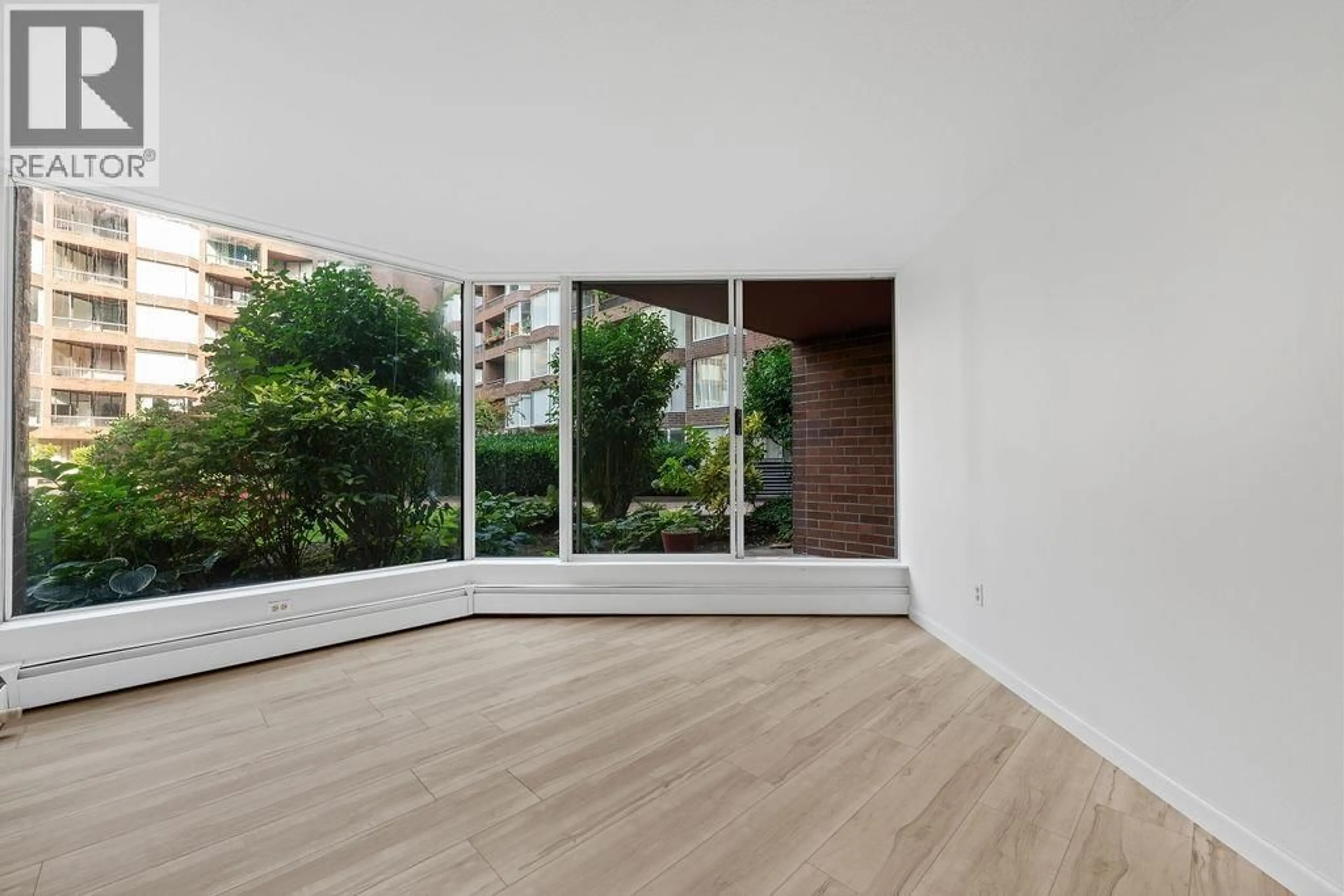 Unknown for 222 - 1333 HORNBY STREET, Vancouver British Columbia V6Z2C1