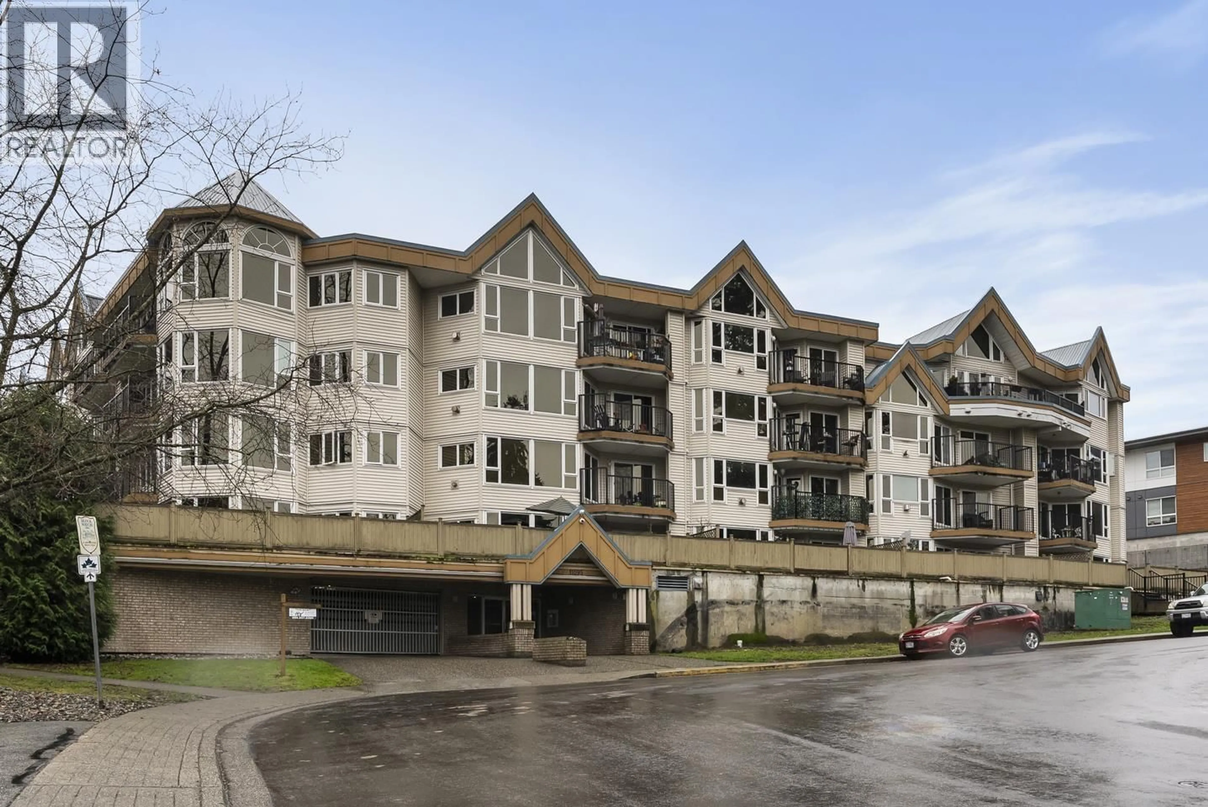 Blurry image for 412 - 11595 FRASER STREET, Maple Ridge British Columbia V2X0X7