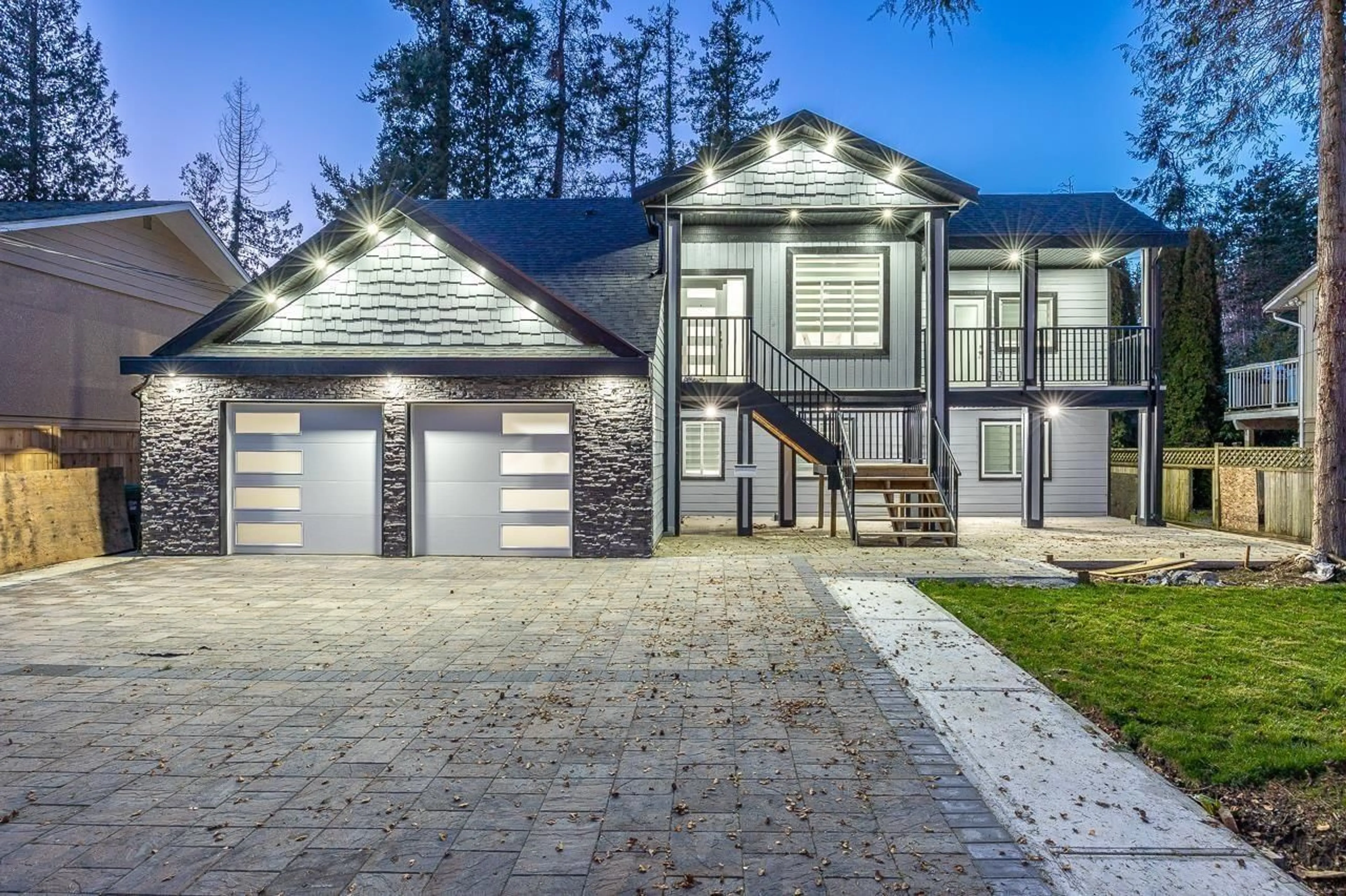 Home with brick exterior material, street for 1675 136 STREET, Surrey British Columbia V4A4E3