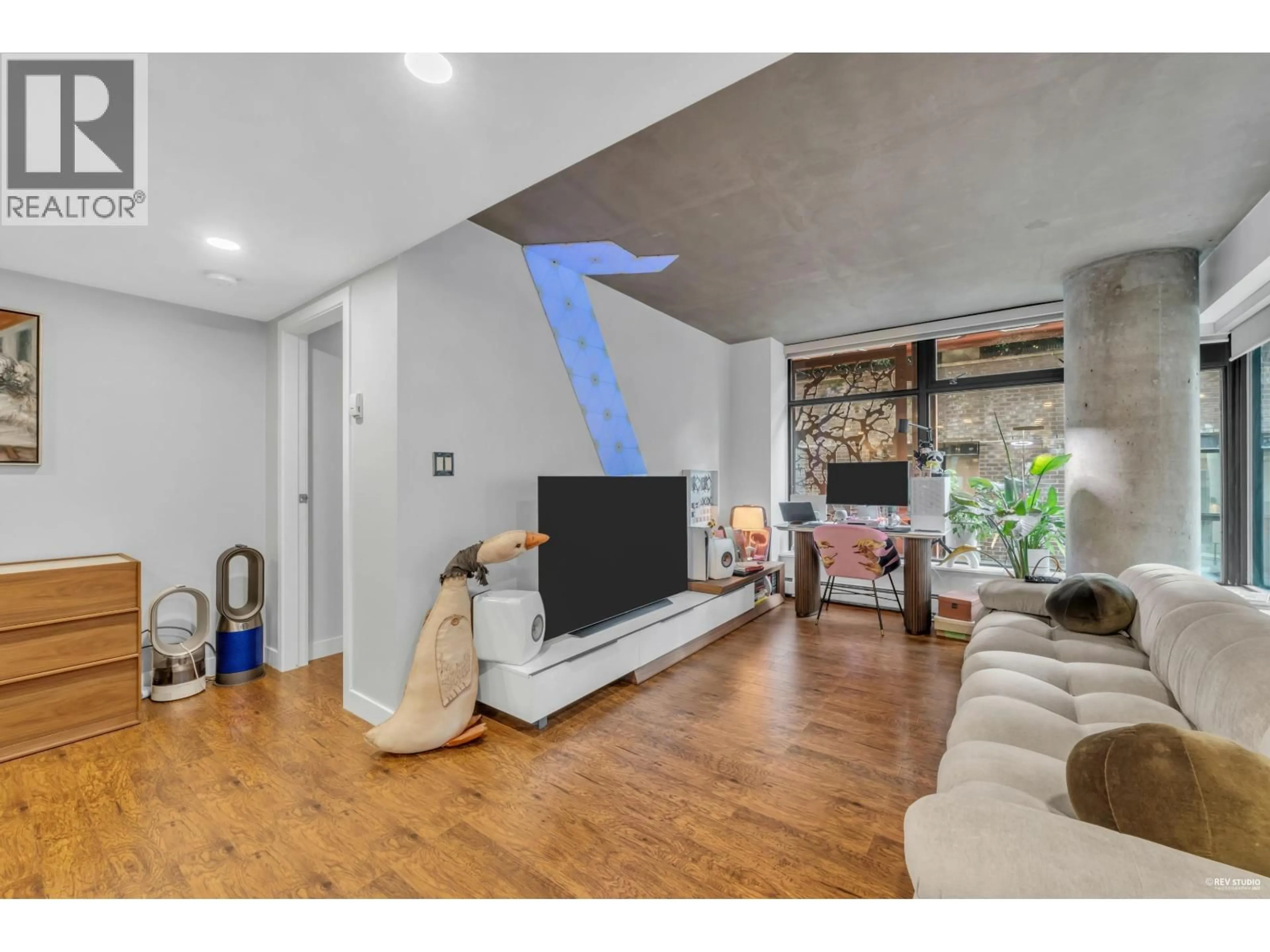 Unknown for 605 - 128 CORDOVA STREET, Vancouver British Columbia V6B0E6